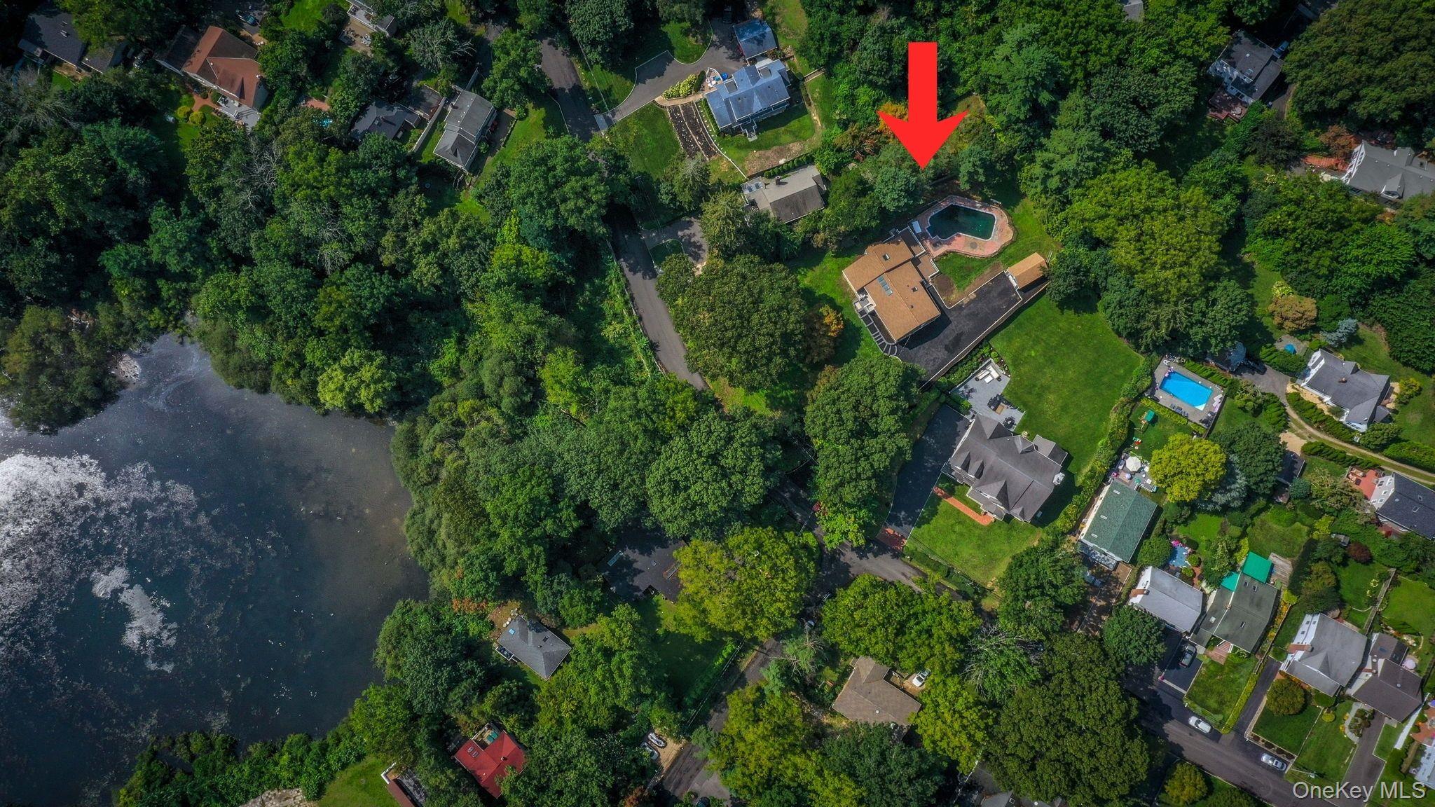 40 Lakeside Drive — photo 42
