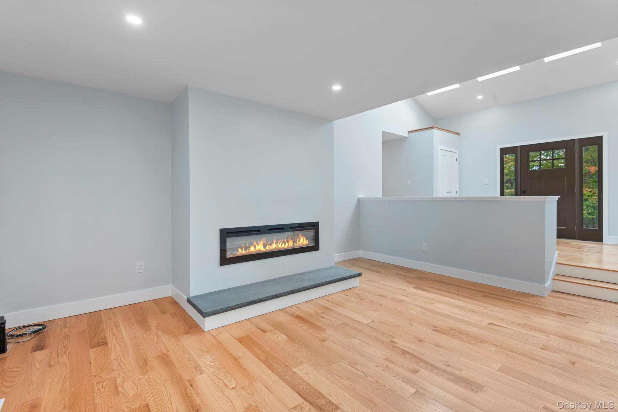 40 Lakeside Drive — photo 6