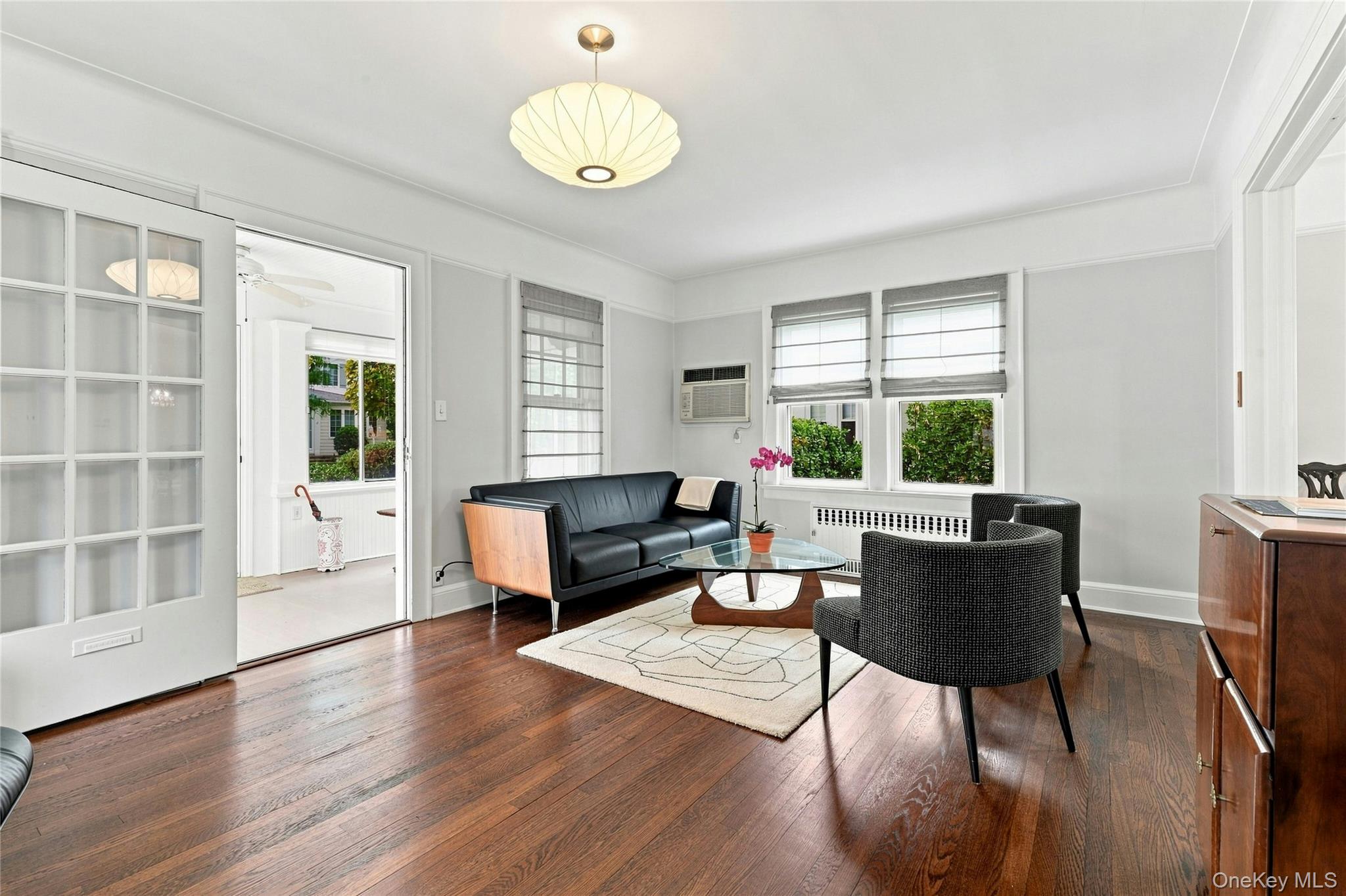 185 Crocus Avenue — photo 6