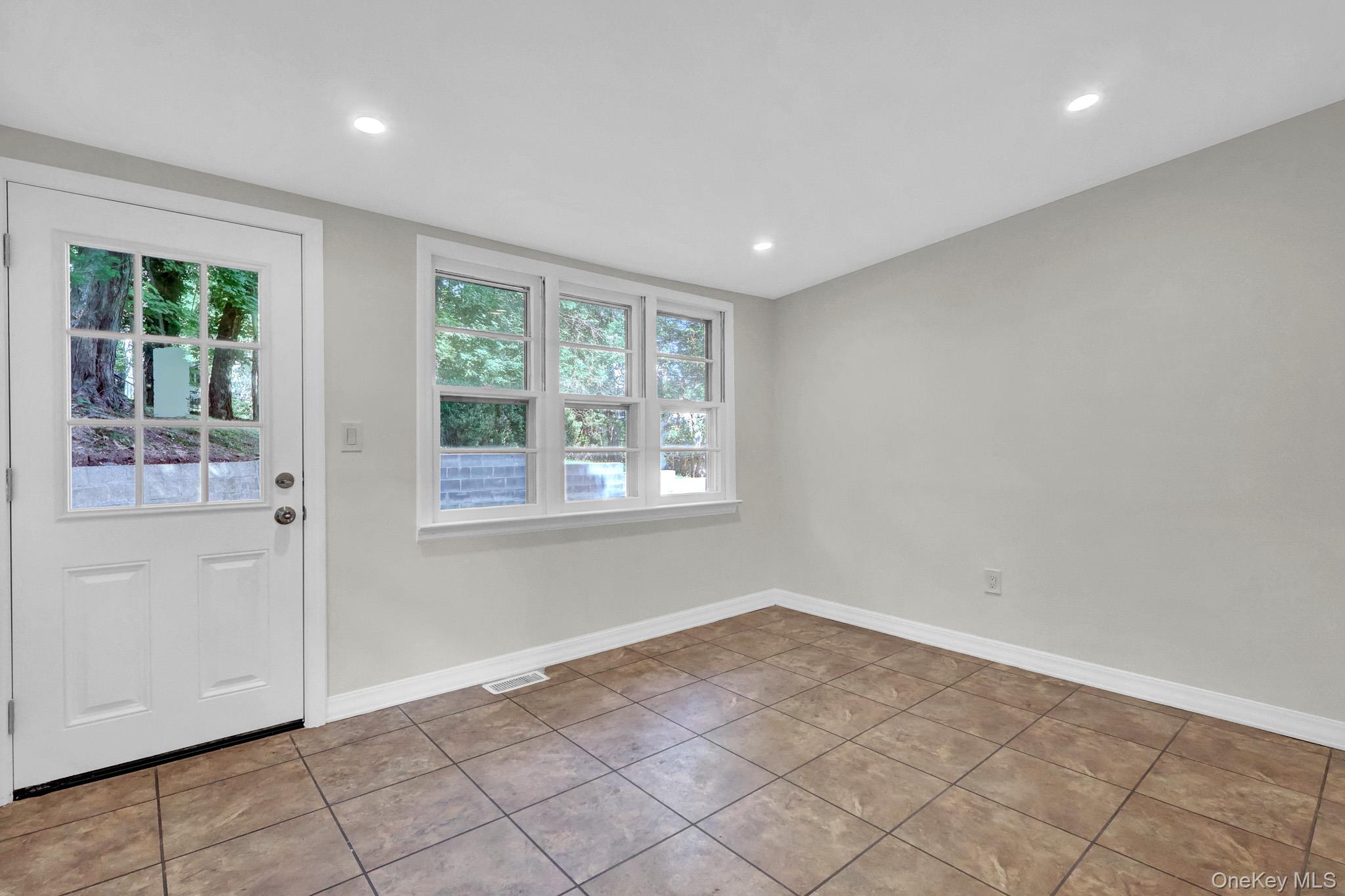 66 Washington Street — photo 13