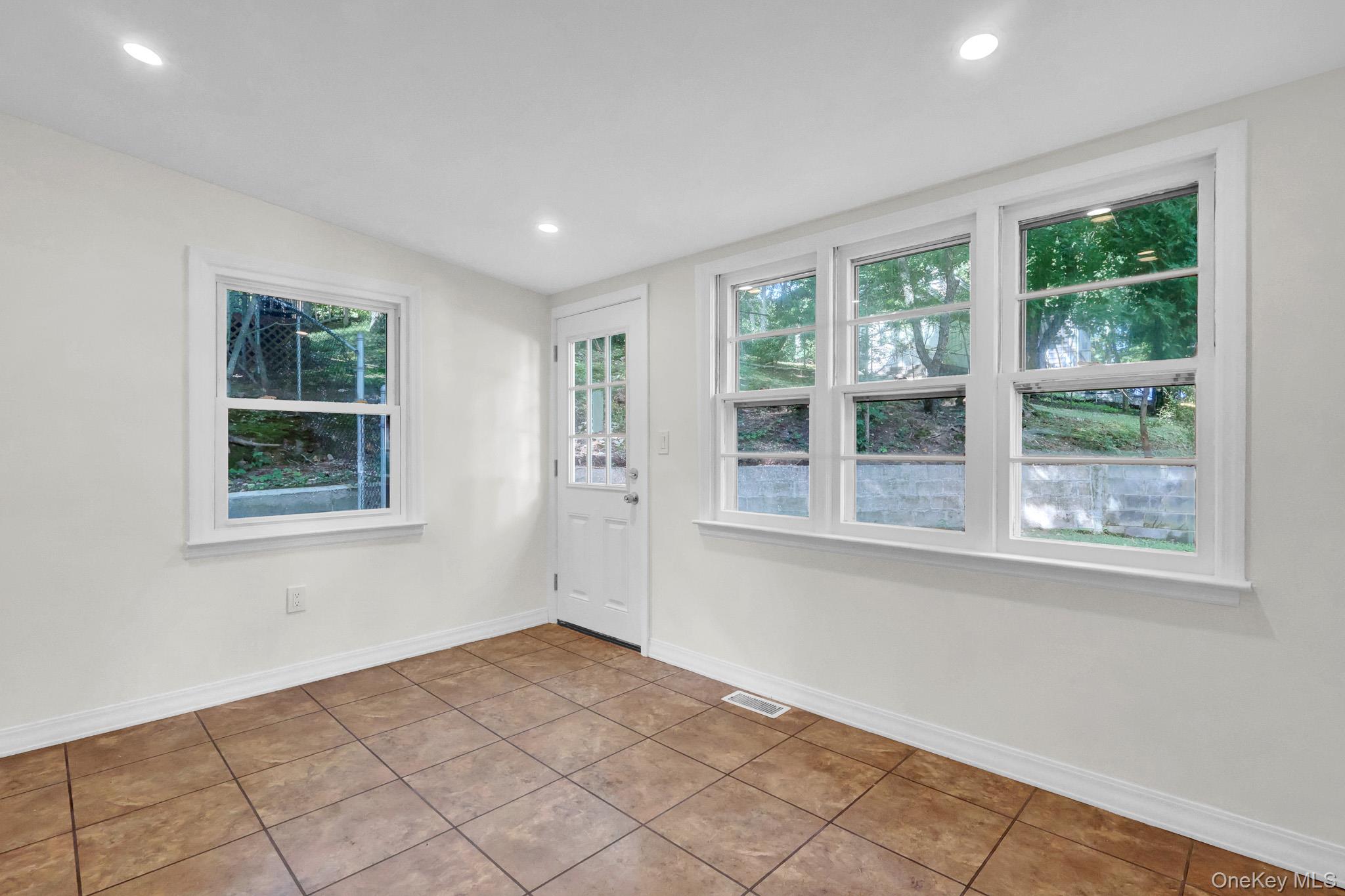 66 Washington Street — photo 14