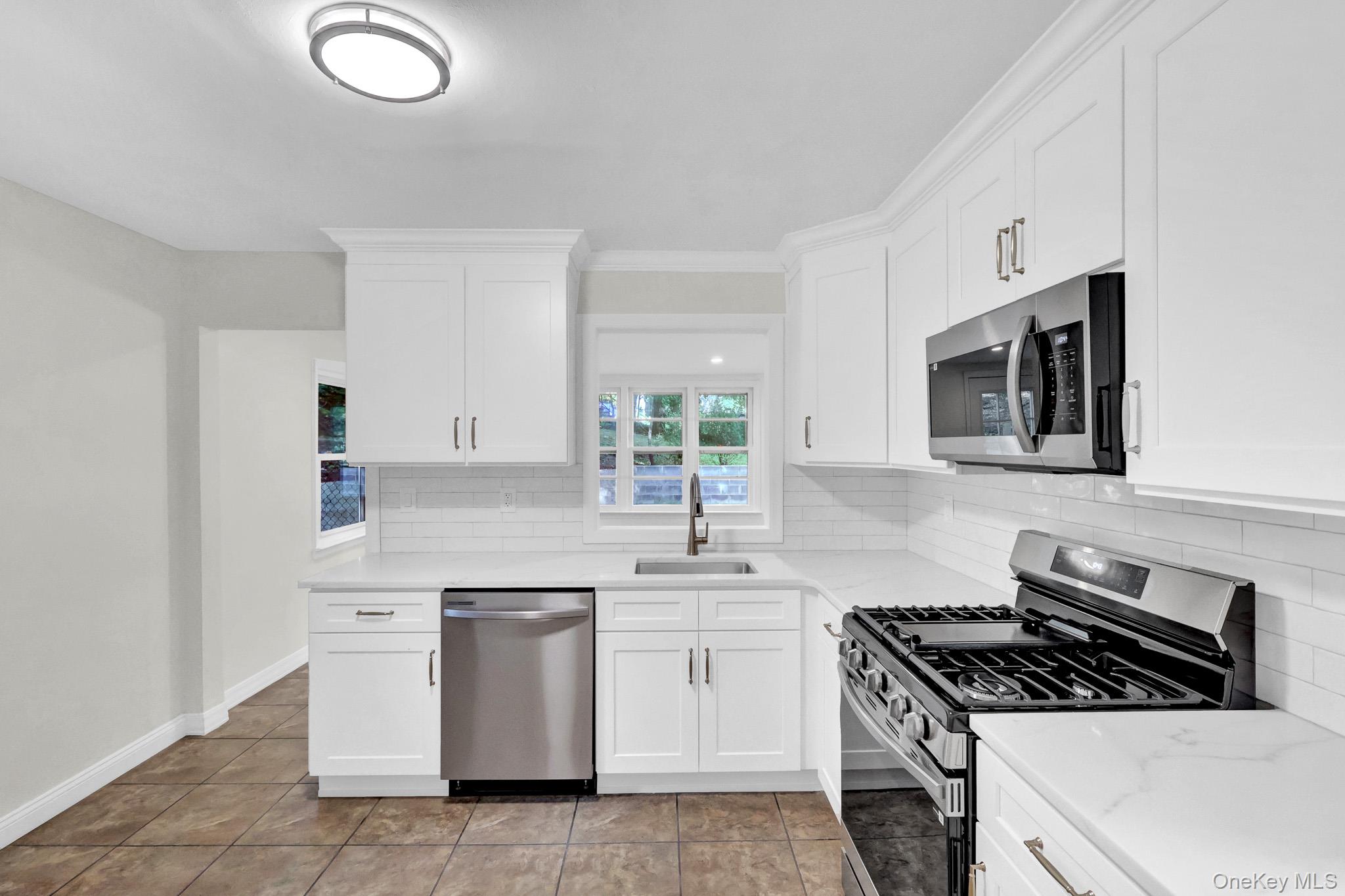 66 Washington Street — photo 10