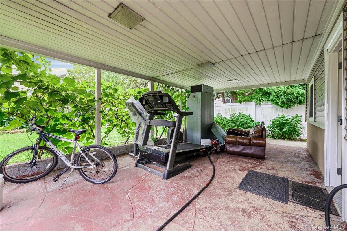 2664 Grayson Drive — photo 20