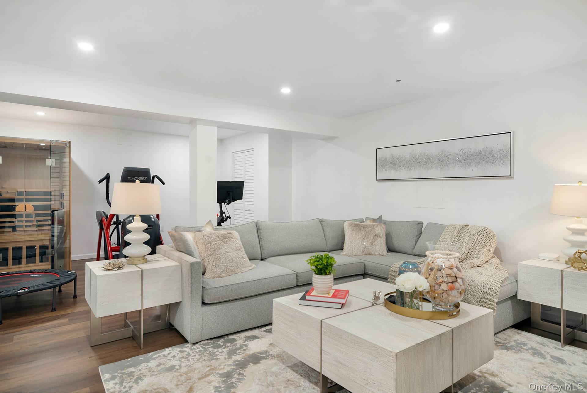 28 Andrew Court — photo 16