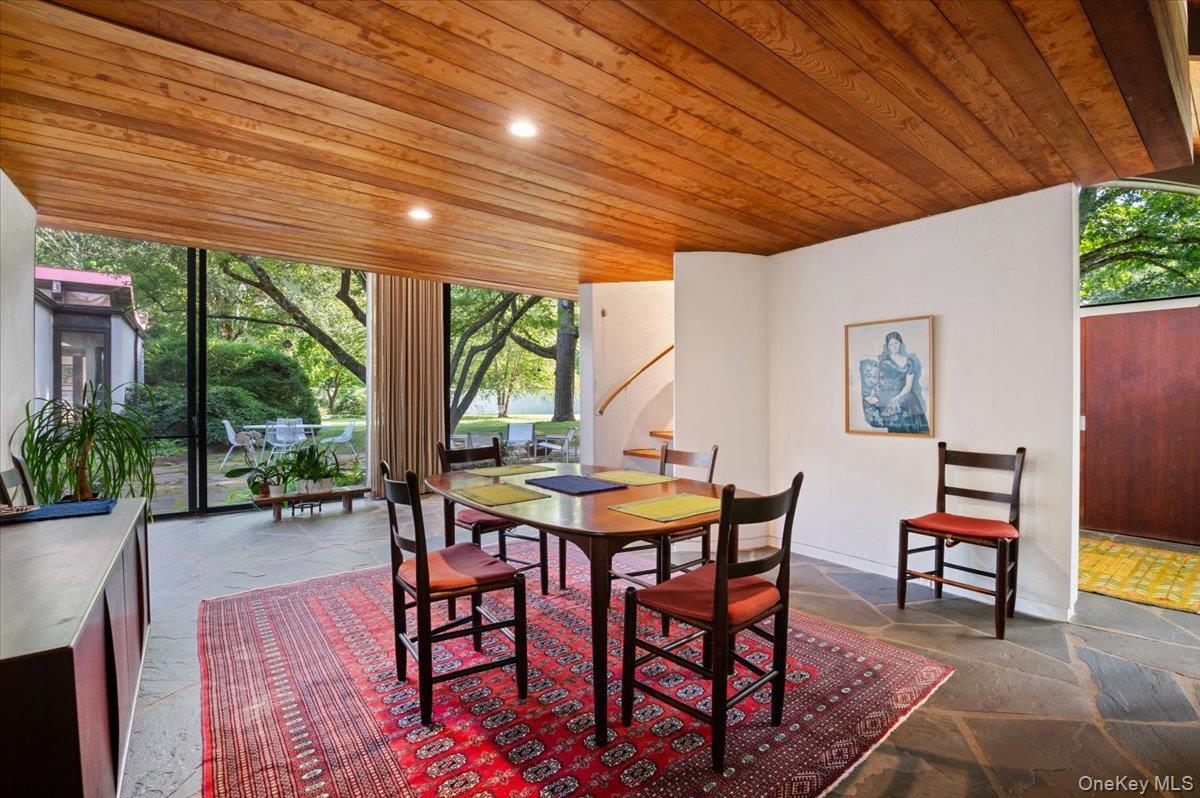 347 Duck Pond Road — photo 12