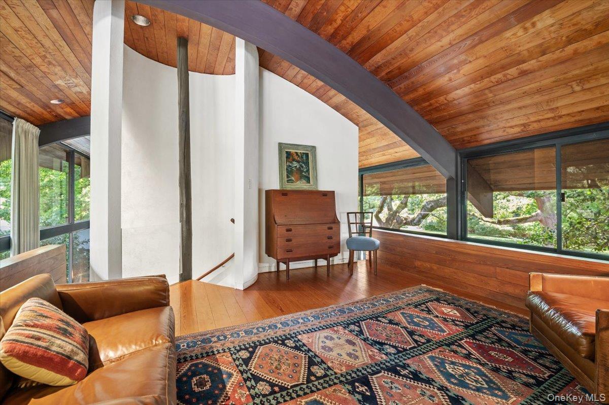 347 Duck Pond Road — photo 15