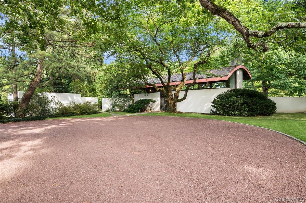 347 Duck Pond Road — photo 3