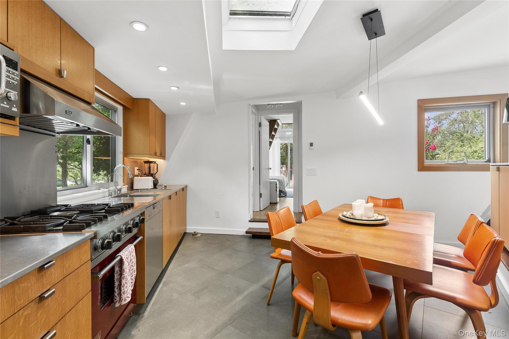 10 Oak Lane — photo 5