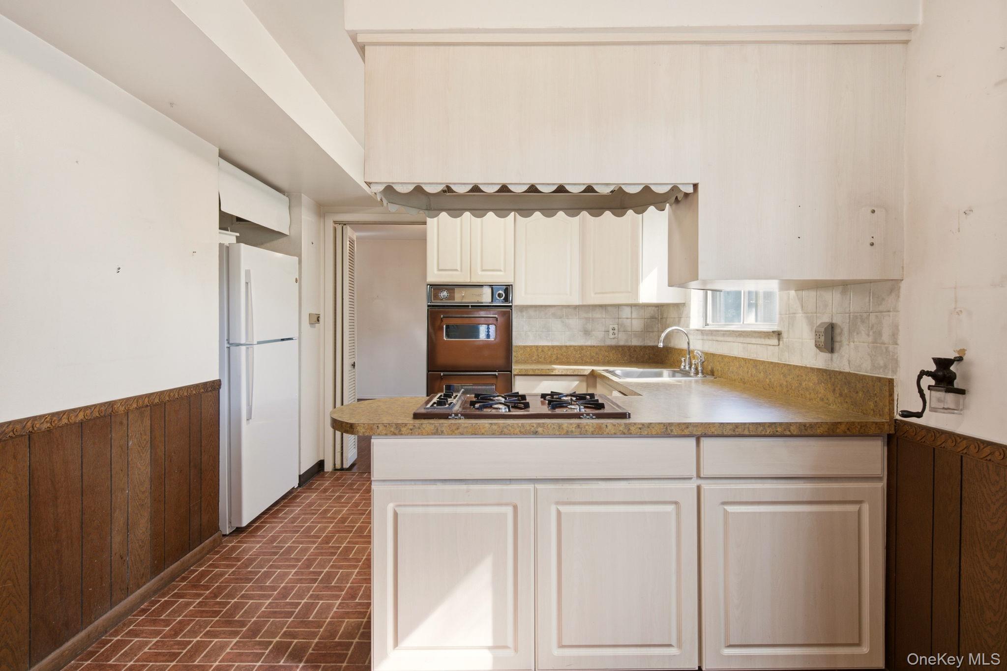 63 Lauren Avenue — photo 11