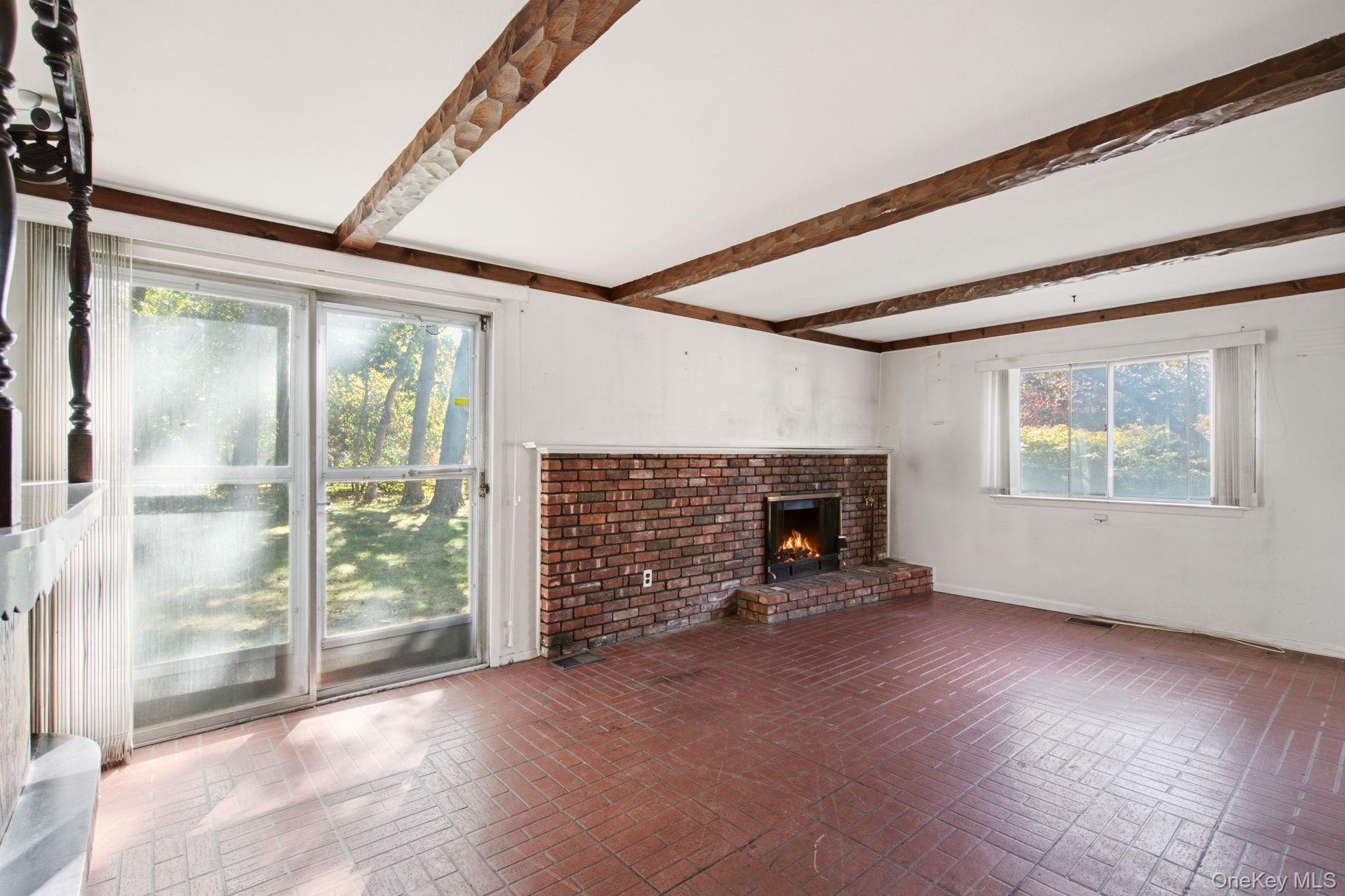 63 Lauren Avenue — photo 15
