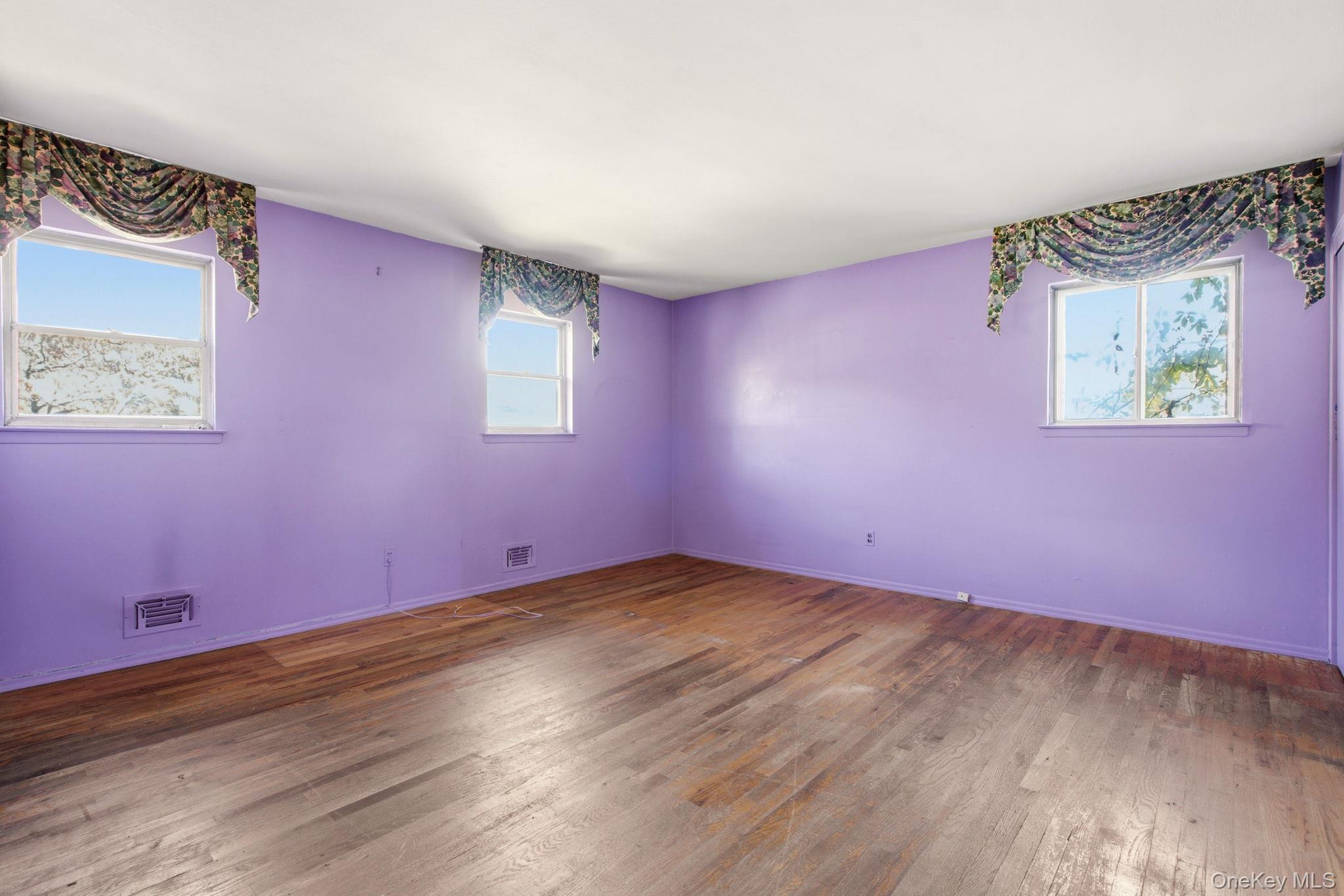 63 Lauren Avenue — photo 23