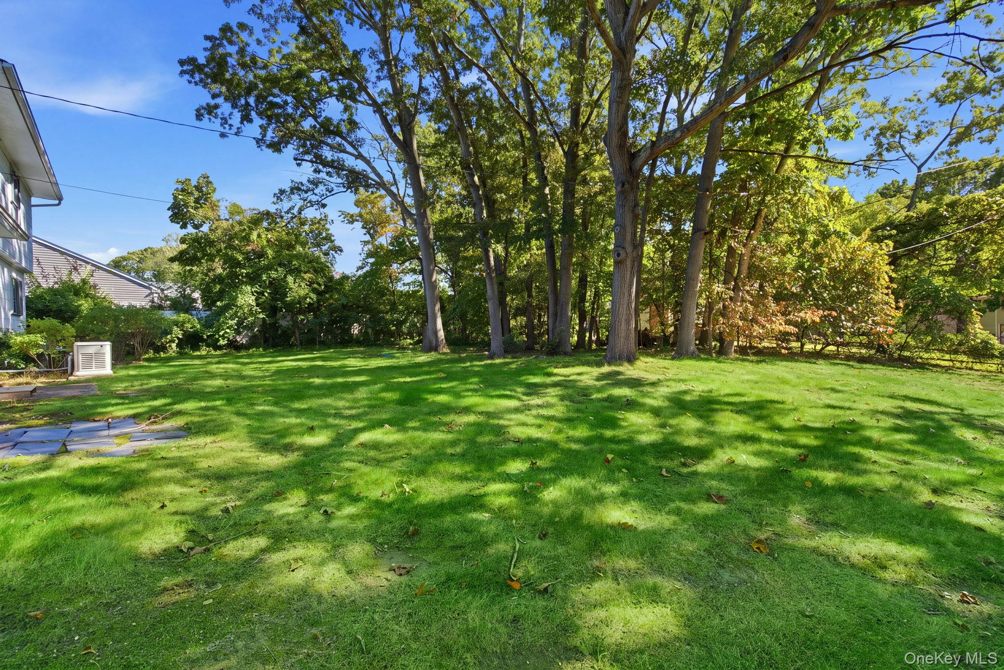 63 Lauren Avenue — photo 27
