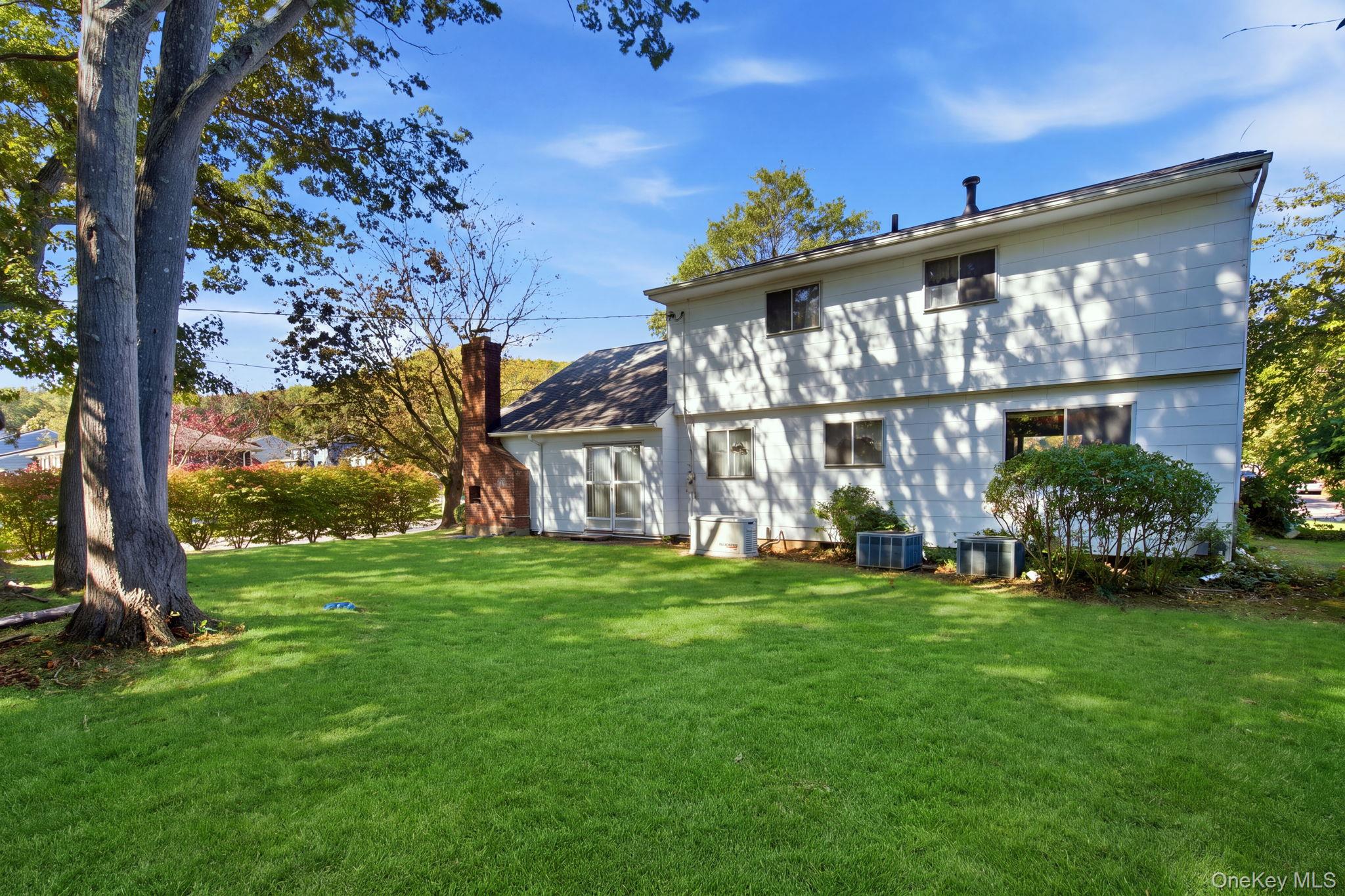 63 Lauren Avenue — photo 30