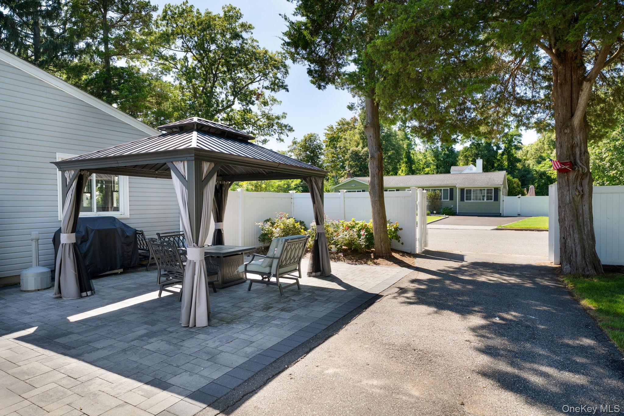 51 Norwood Avenue — photo 23