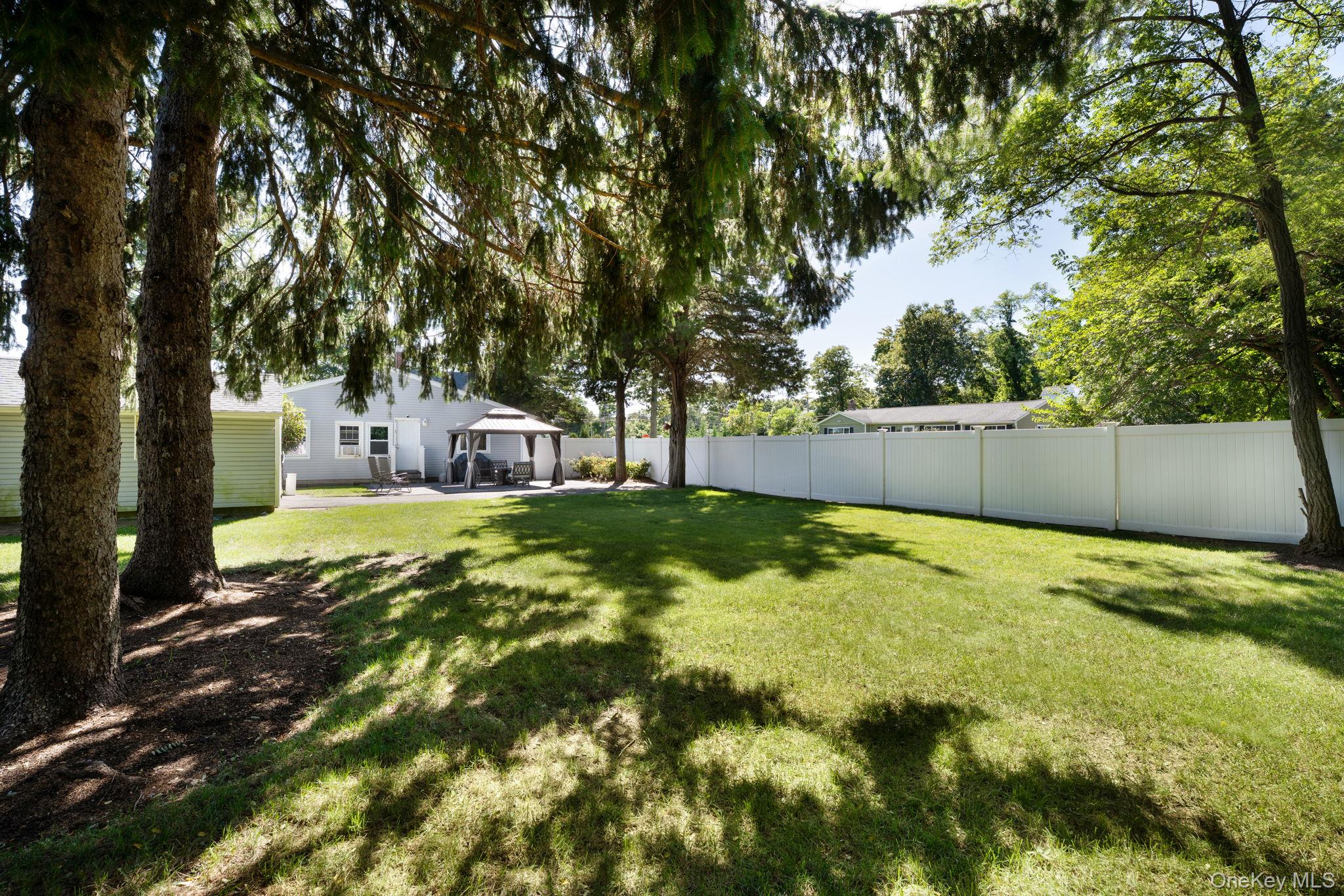 51 Norwood Avenue — photo 28