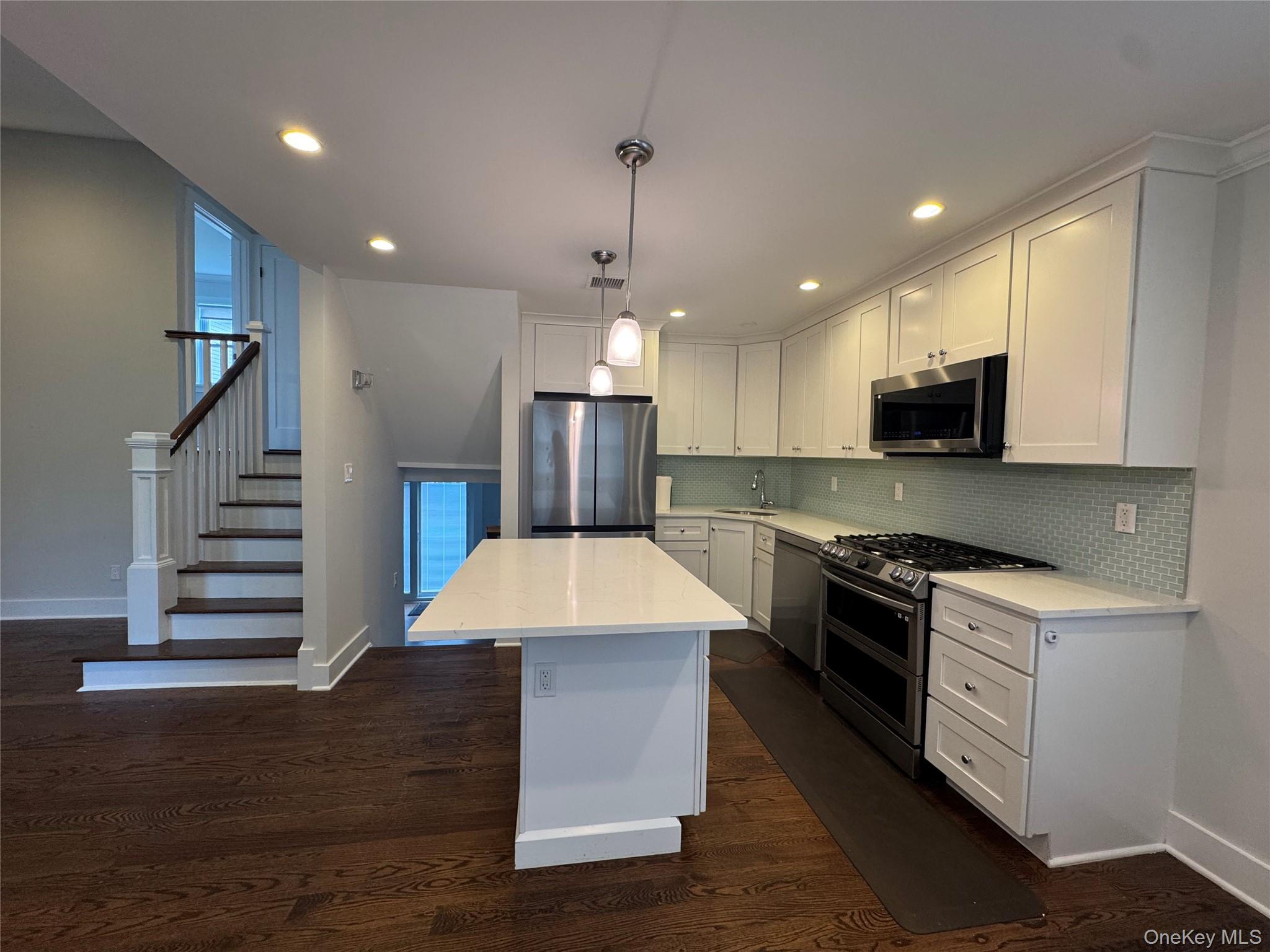 3215 Eastern Parkway — photo 6