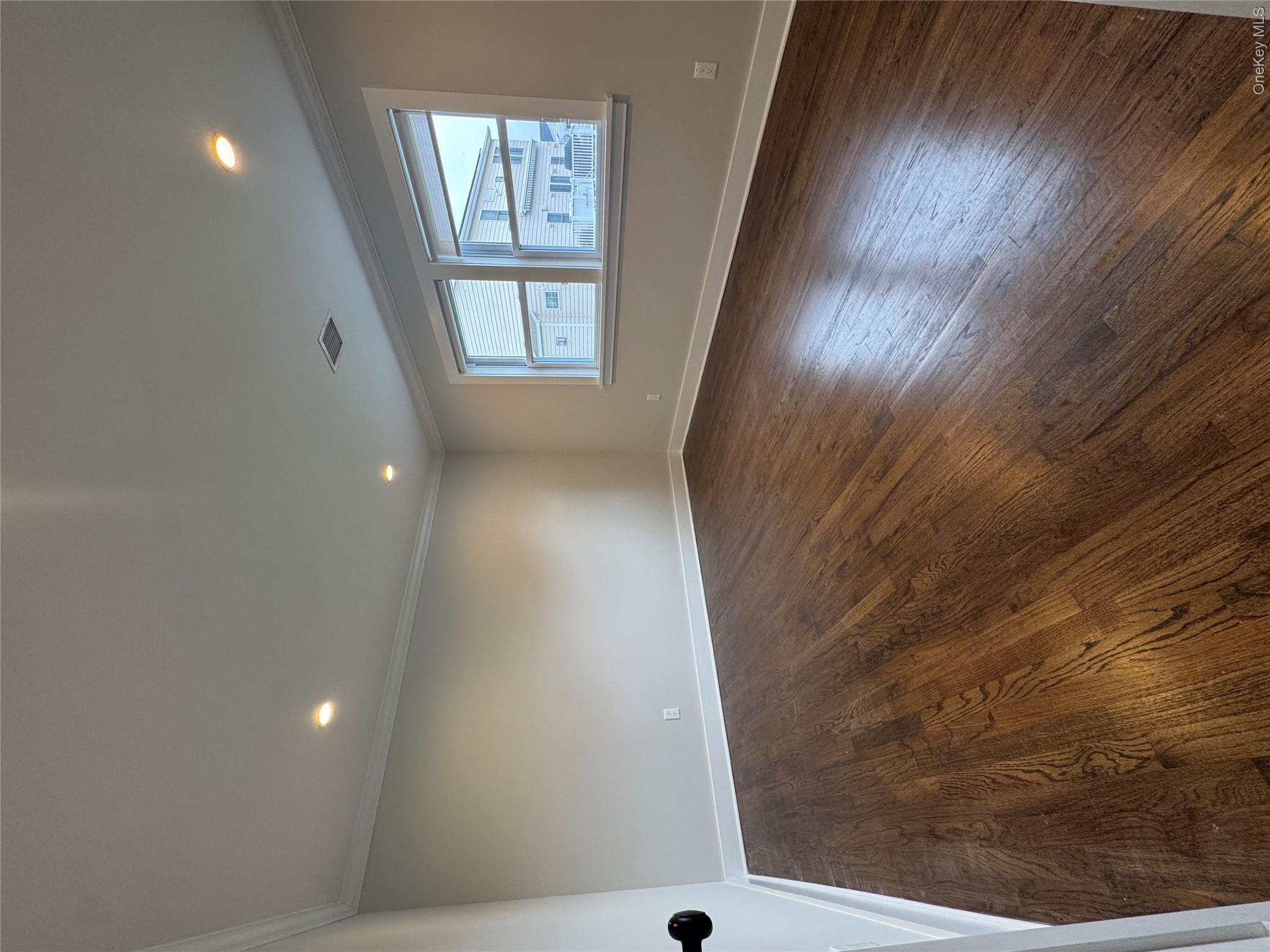 3215 Eastern Parkway — photo 8