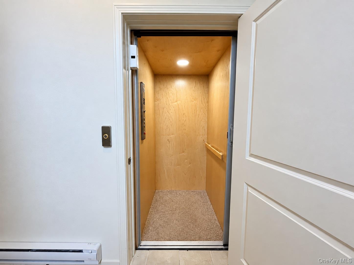 41 Greentree Court — photo 26