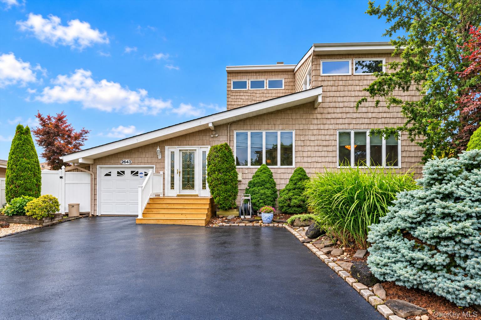 2643 Belmill Road, Bellmore