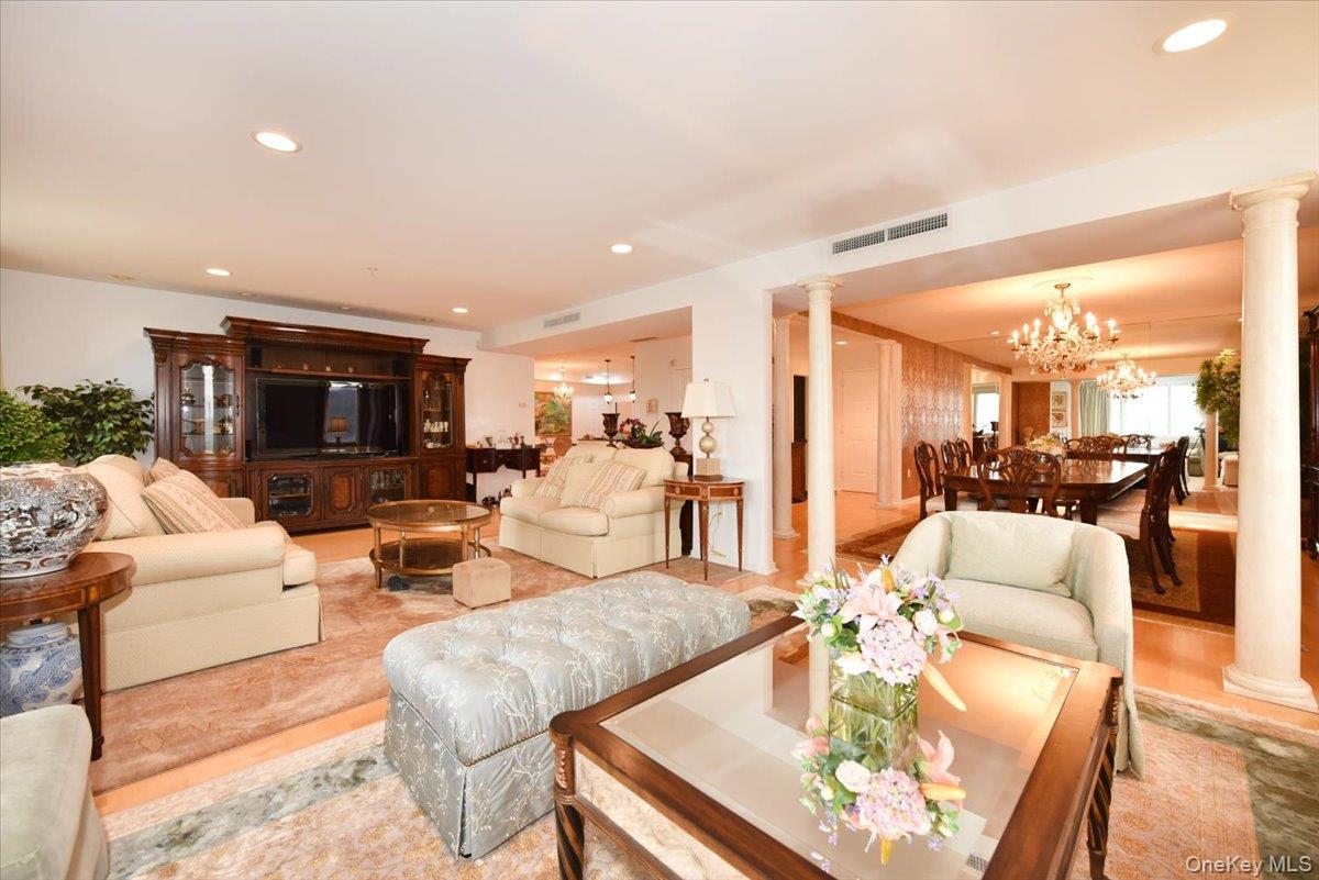 100 Harbor View Drive #630 — photo 4