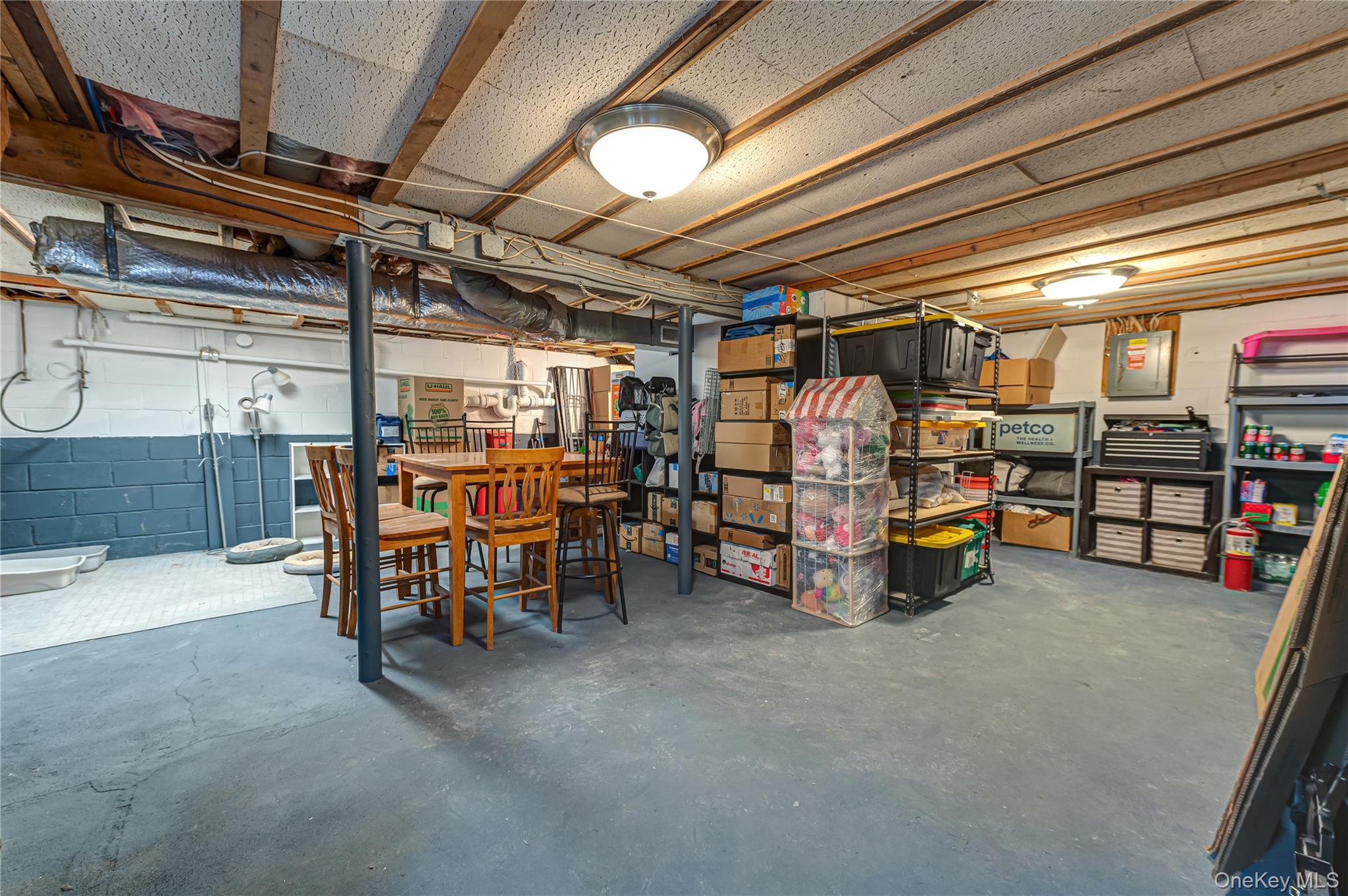 8 Forest Avenue — photo 15