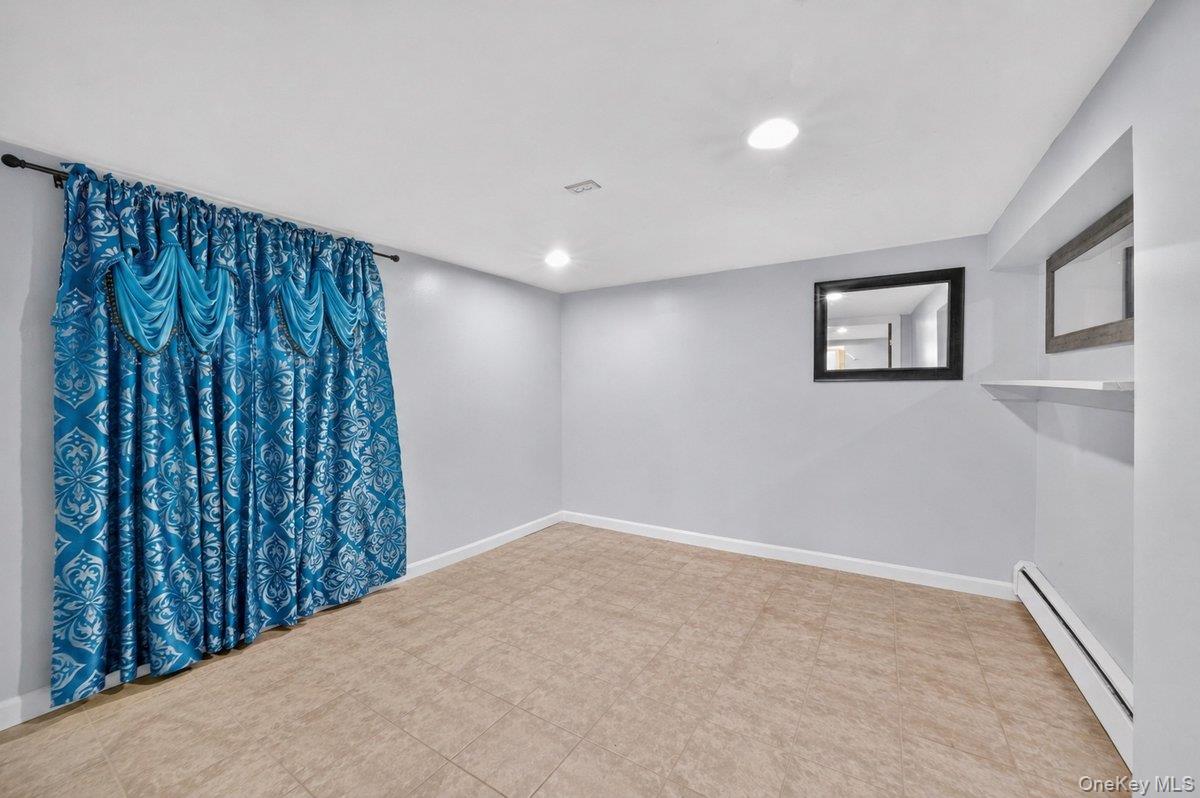 255 Cochran Place — photo 5