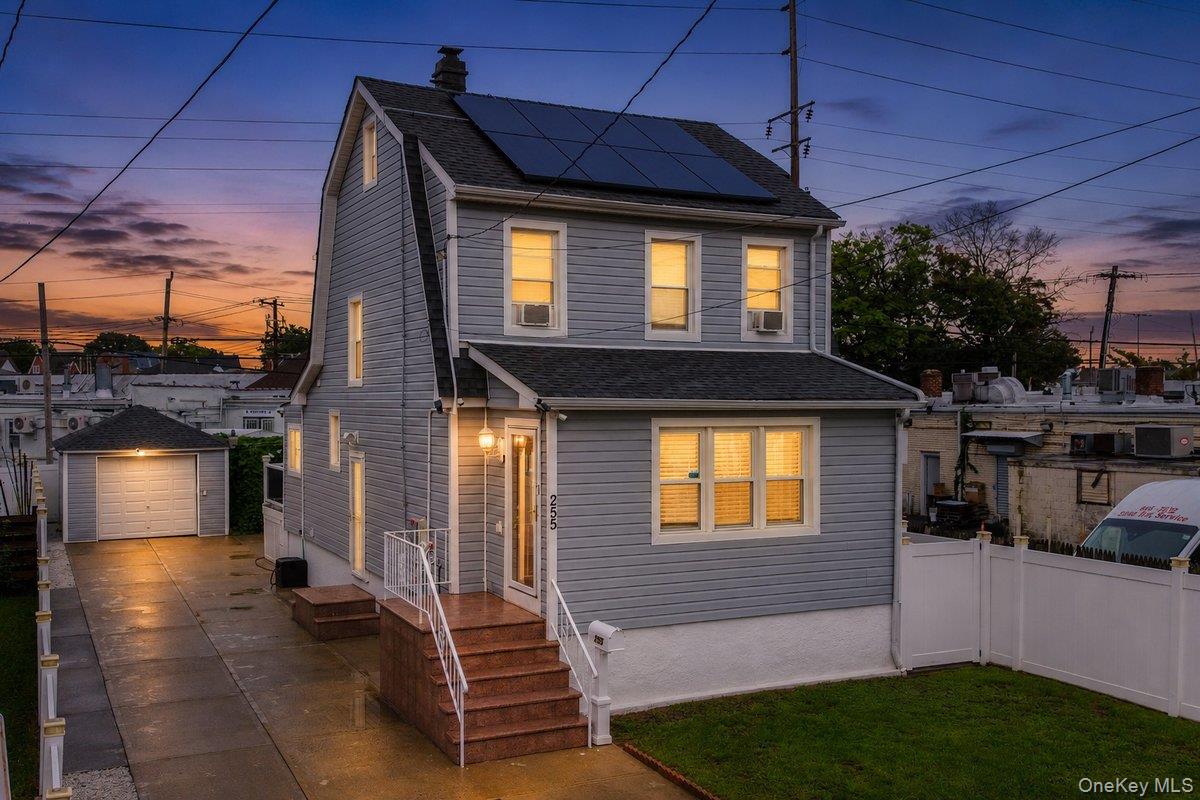 255 Cochran Place — photo 6