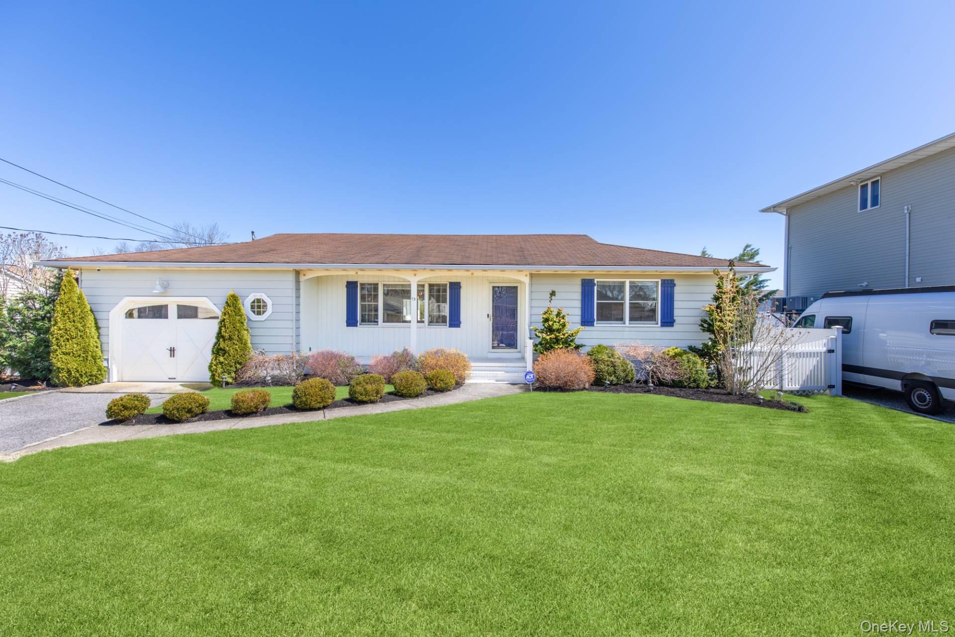 13 Marlin Road, East Quogue
