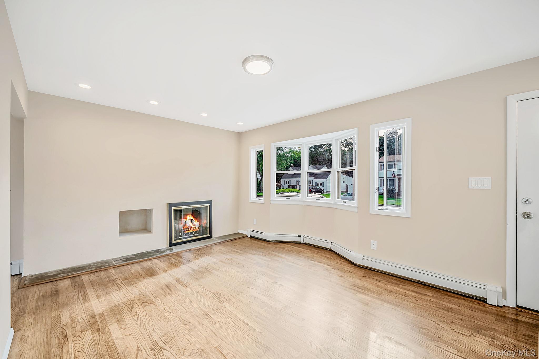 35 Colony Road — photo 12