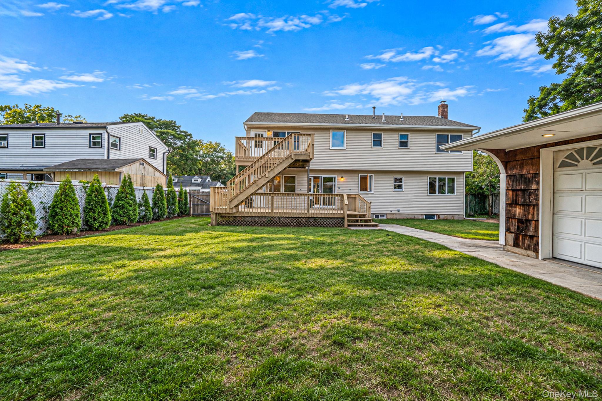 35 Colony Road — photo 6