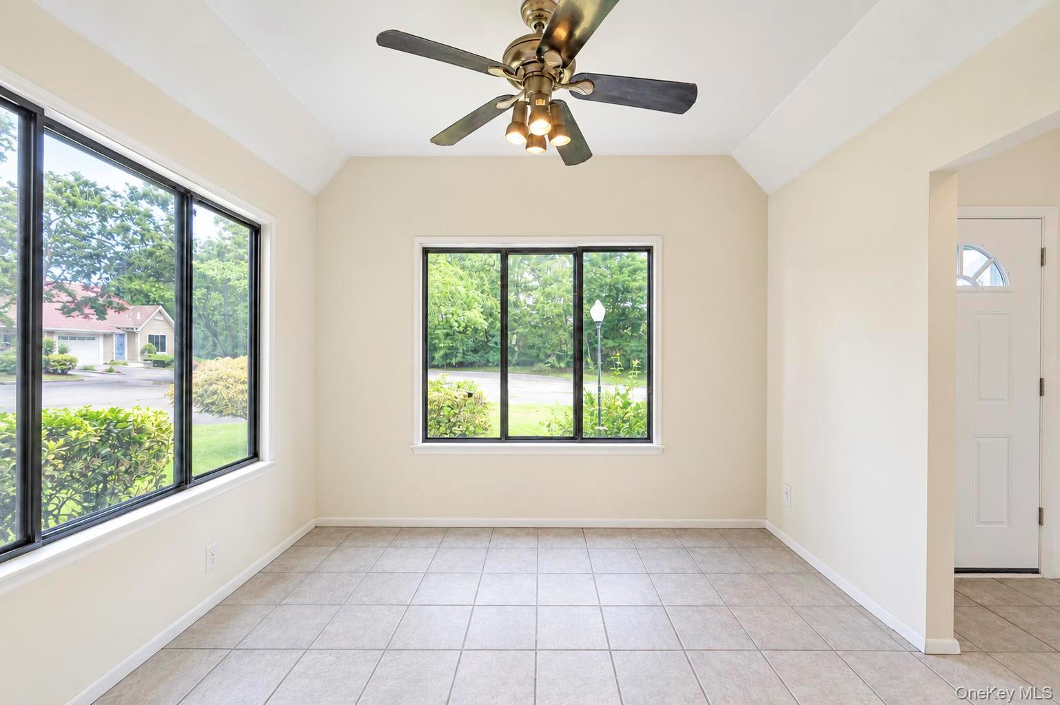 12 Hidden Pines Way — photo 4
