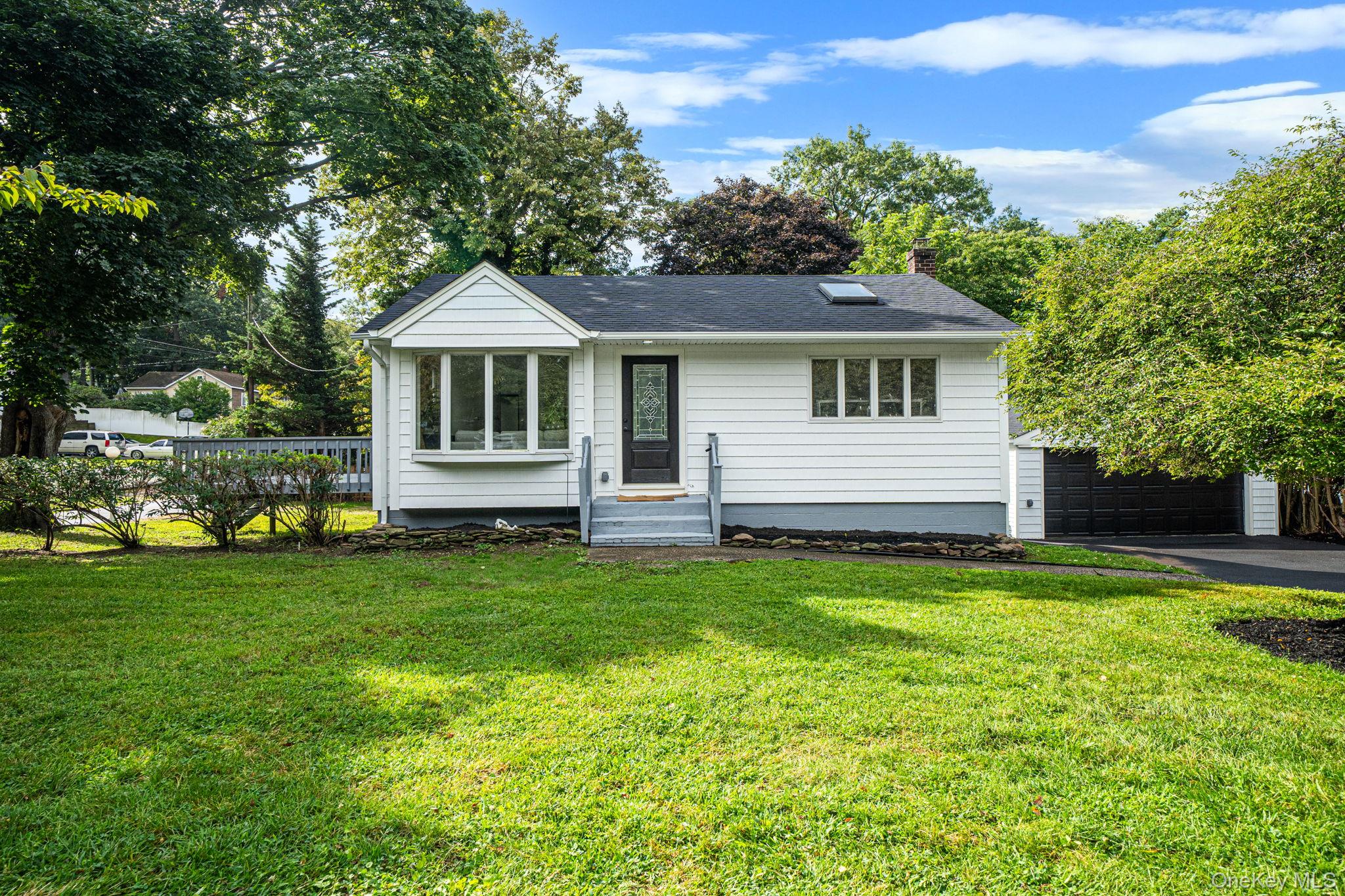 14 Millers Road, Sound Beach