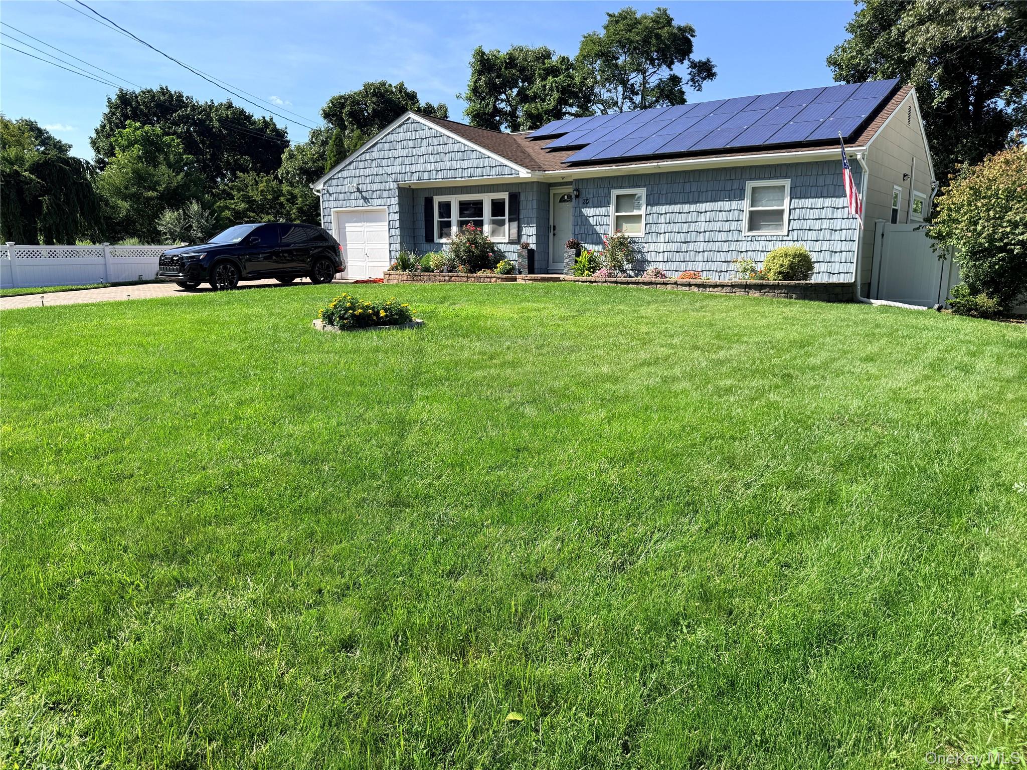 35 Ranch Drive, Shirley