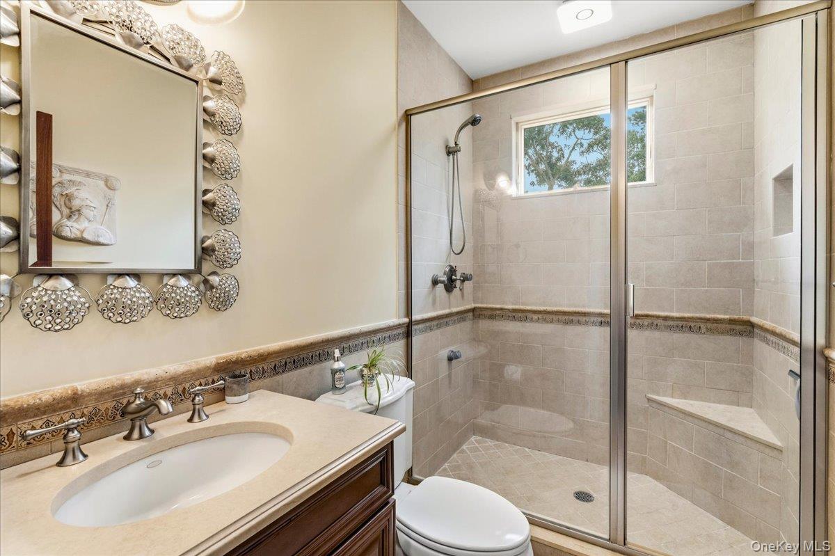 3172 Sound Avenue — photo 43