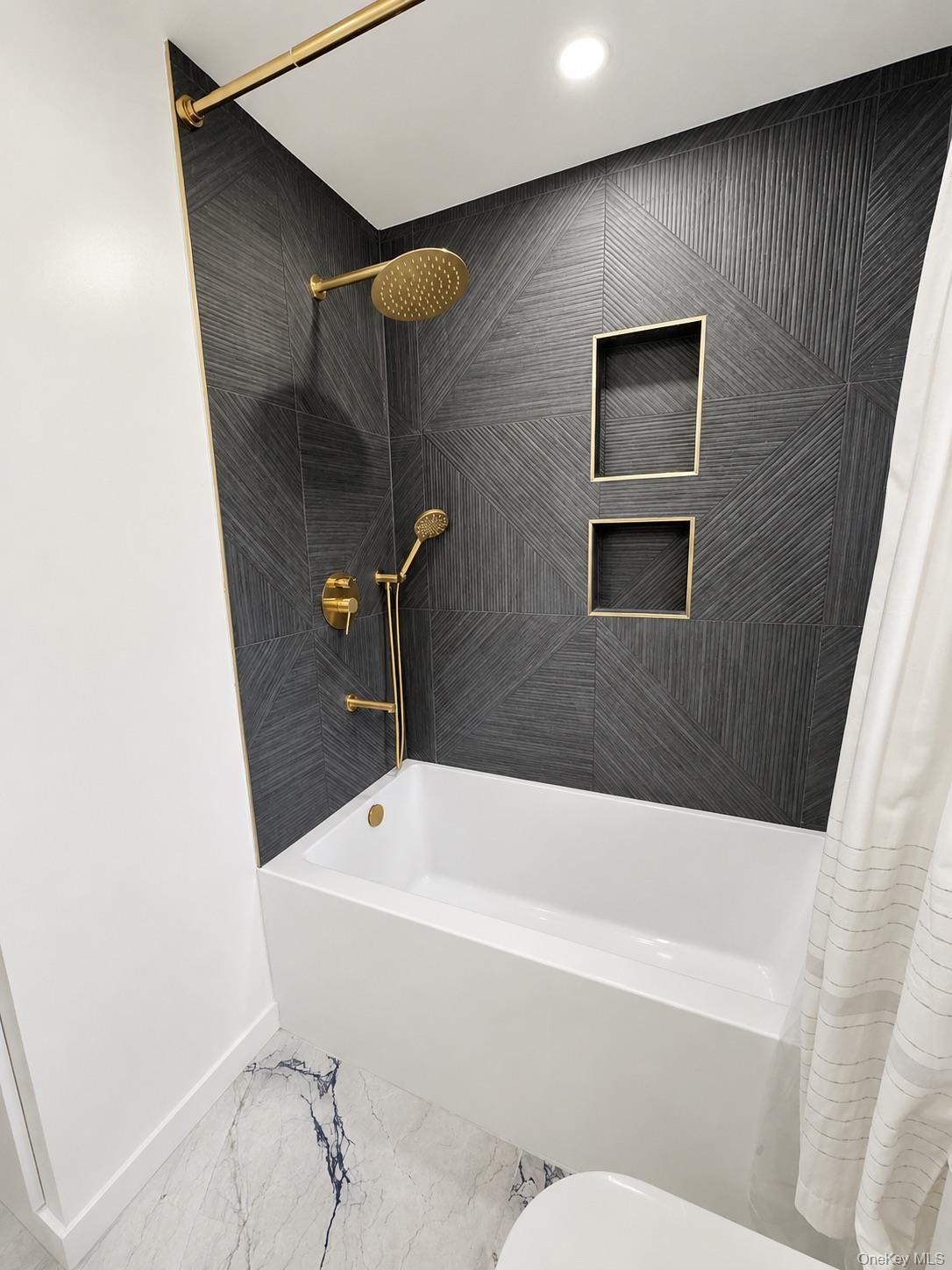 74 Linmouth Road — photo 9