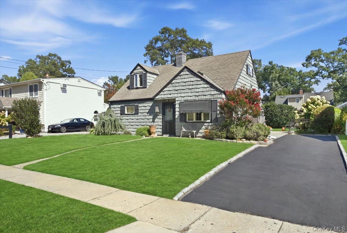 65 Riverside Avenue — photo 2
