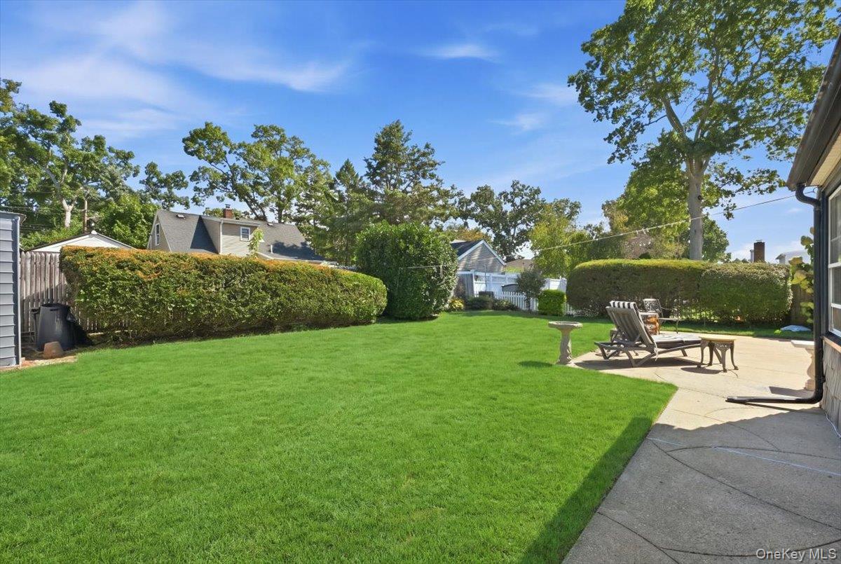 65 Riverside Avenue — photo 25