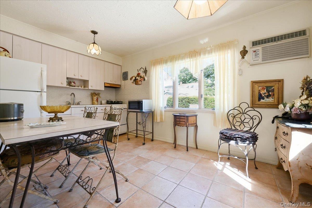 65 Riverside Avenue — photo 7