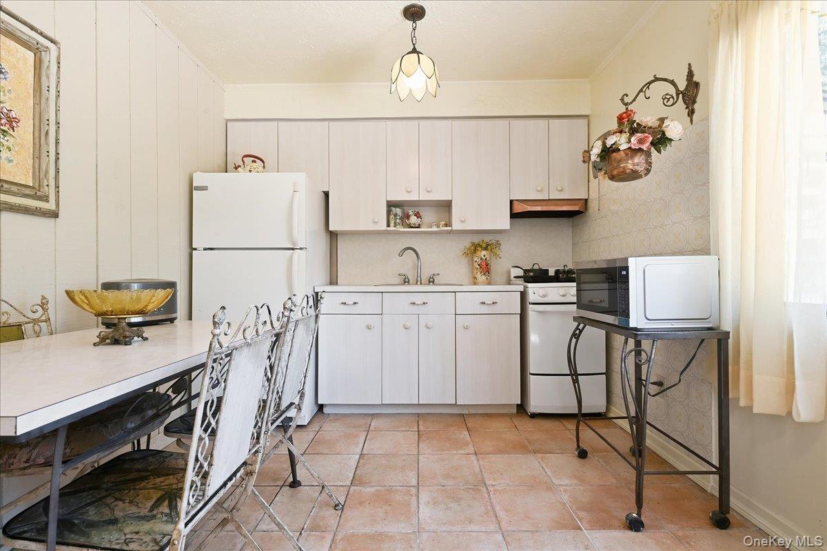 65 Riverside Avenue — photo 9