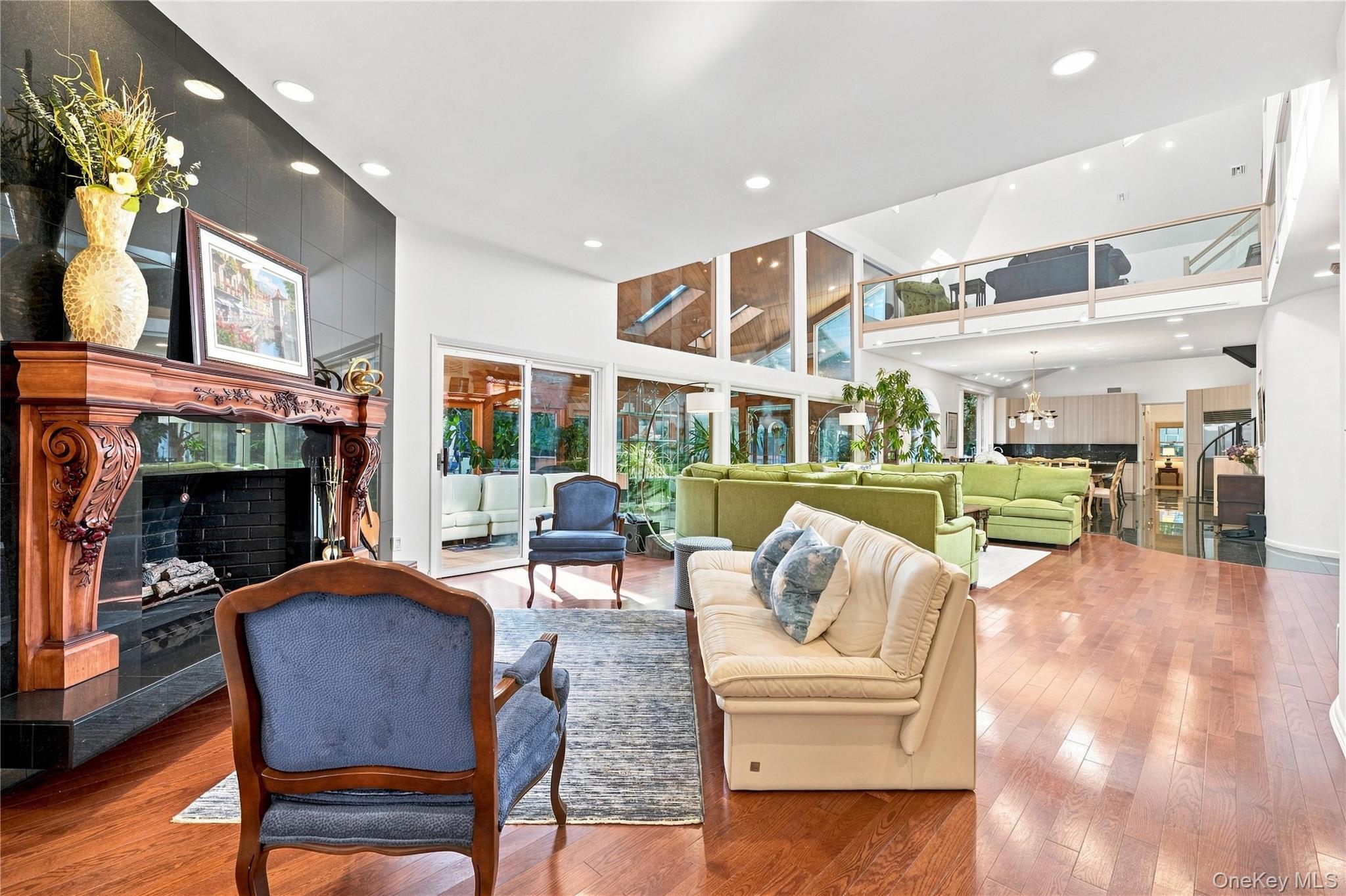 9 Swan Place — photo 11