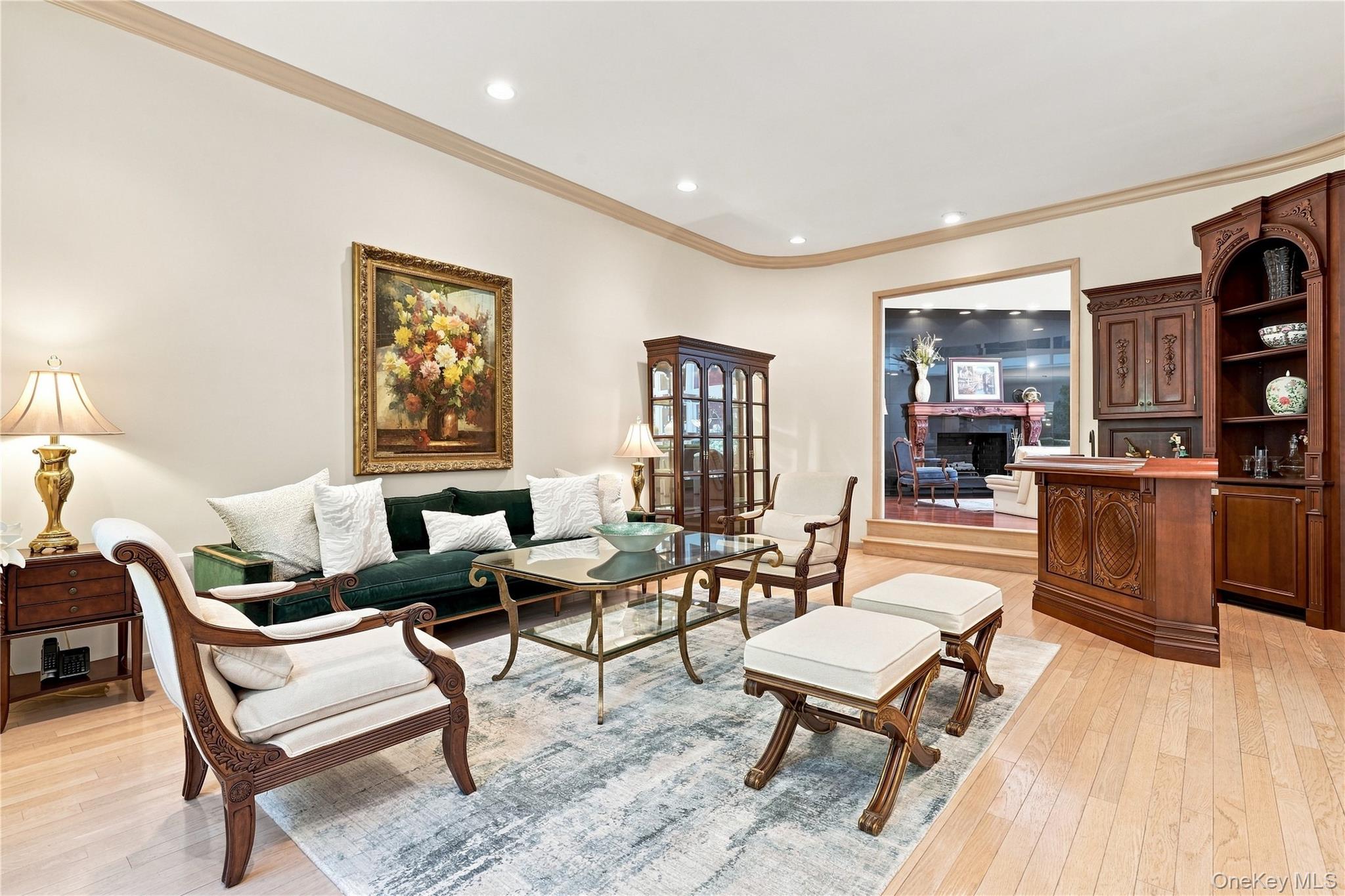 9 Swan Place — photo 16