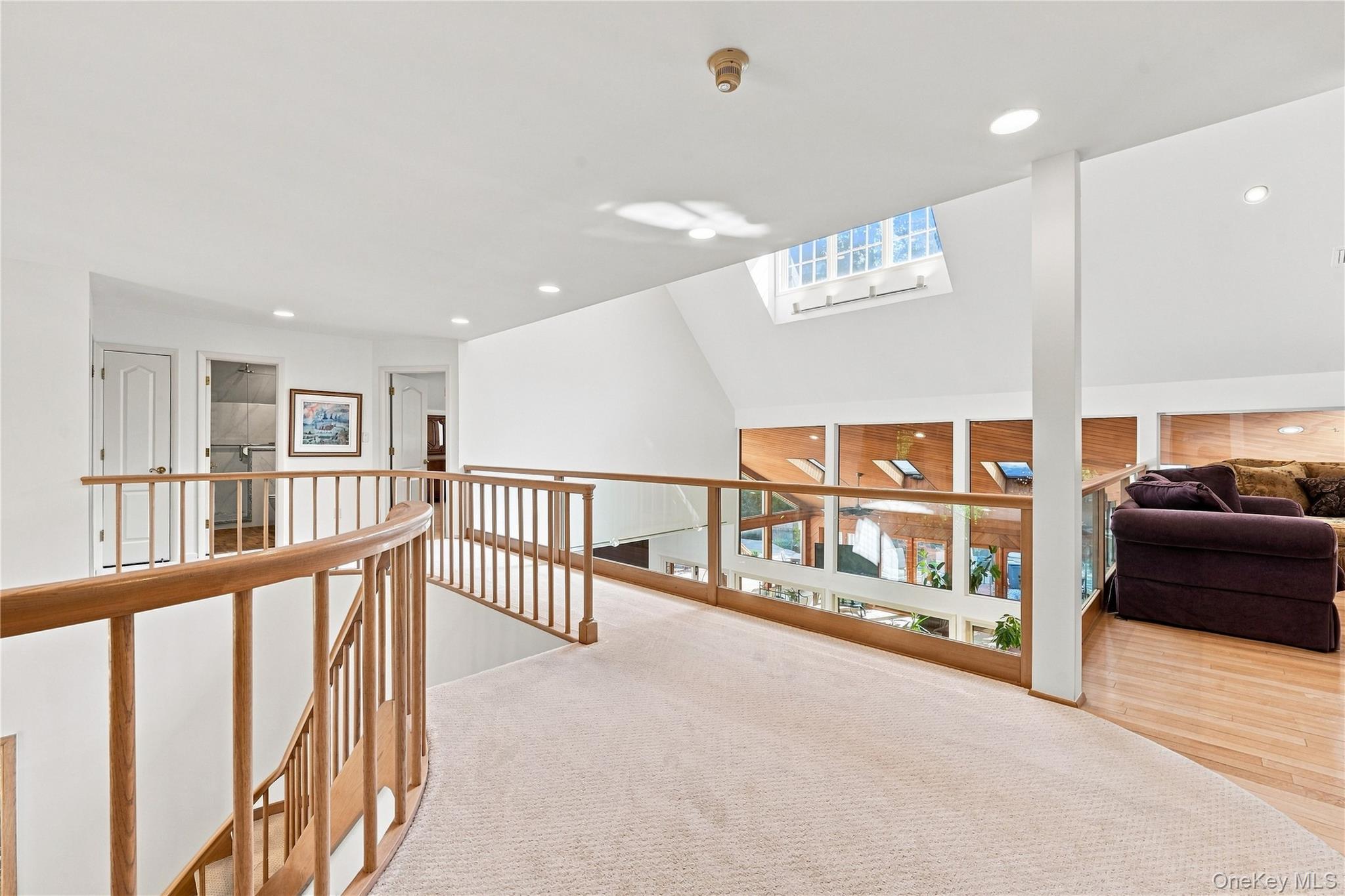 9 Swan Place — photo 31