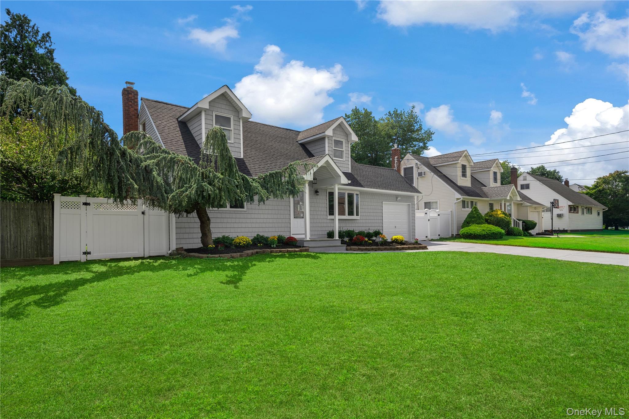 126 Lambert Avenue — photo 3