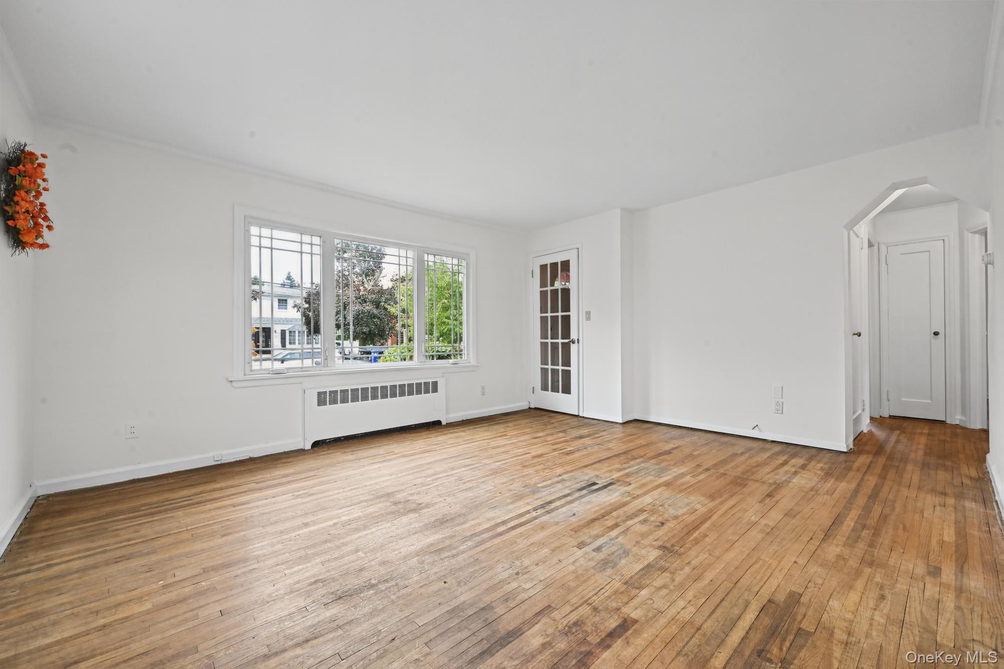 32 Brenner Avenue — photo 3