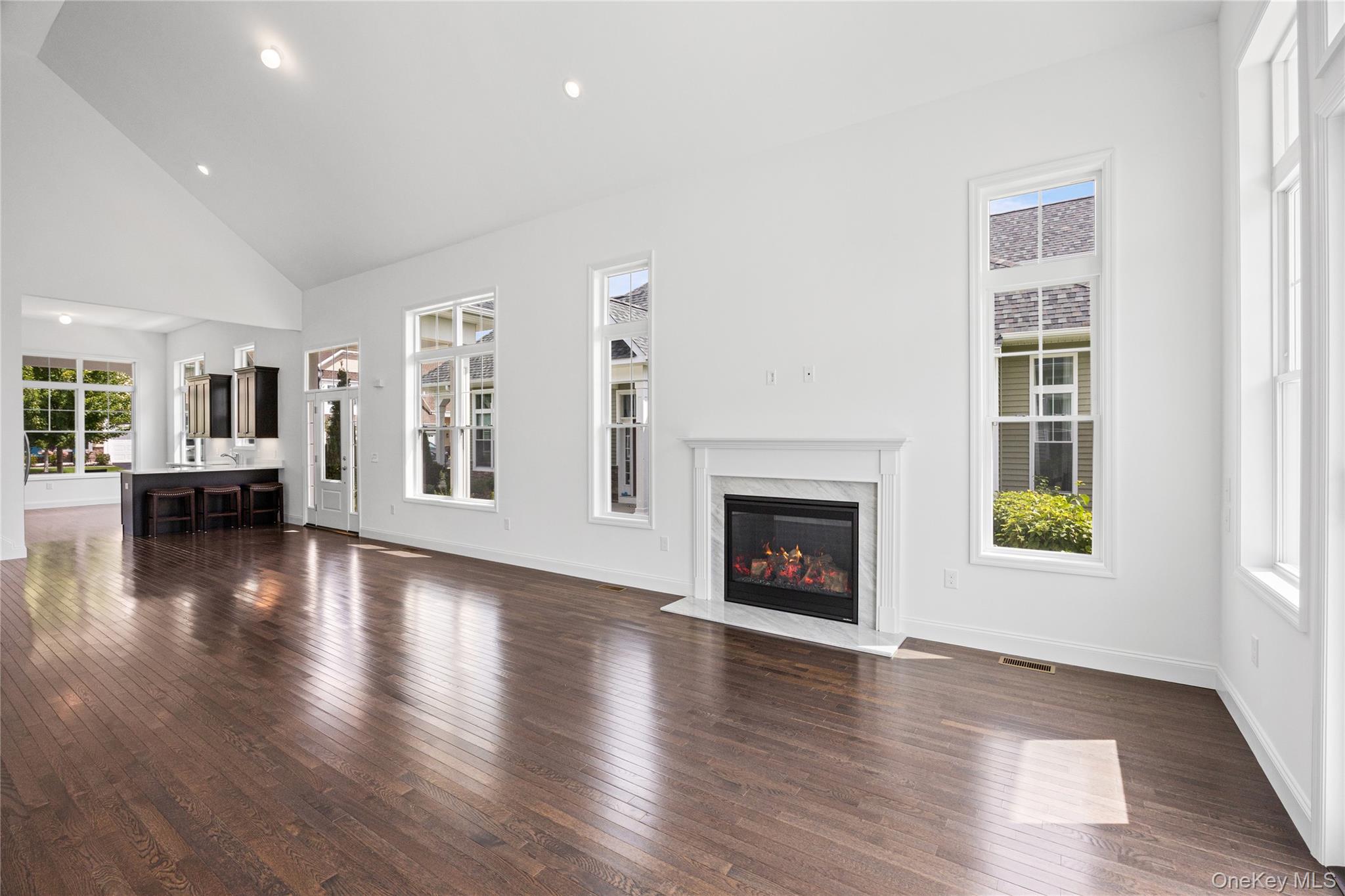 341 Aliana Avenue — photo 16