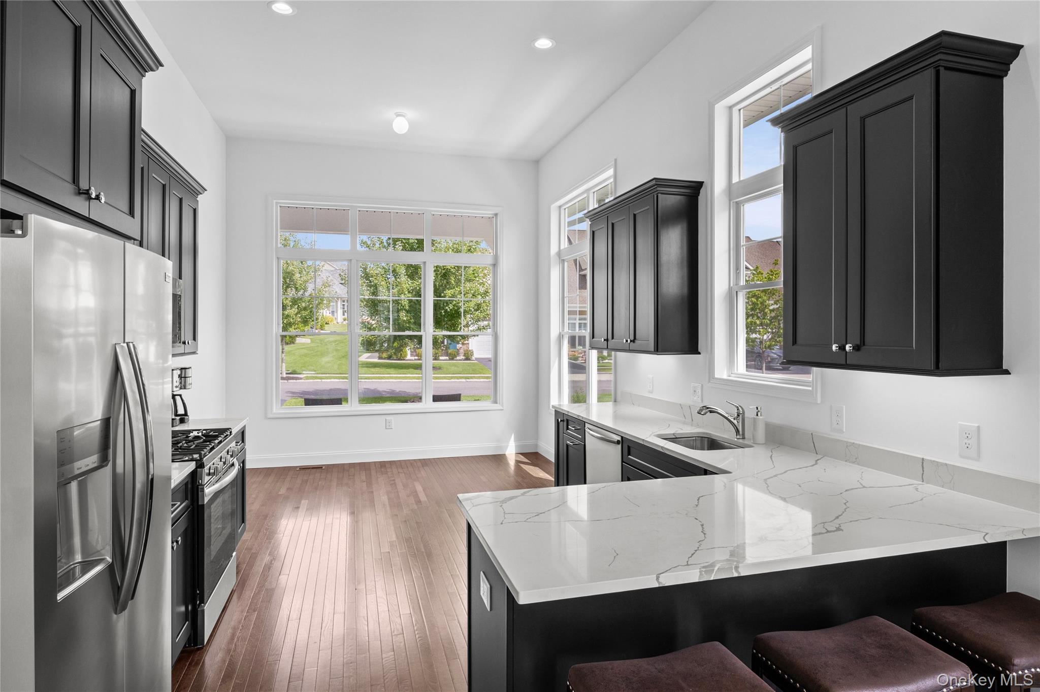 341 Aliana Avenue — photo 5