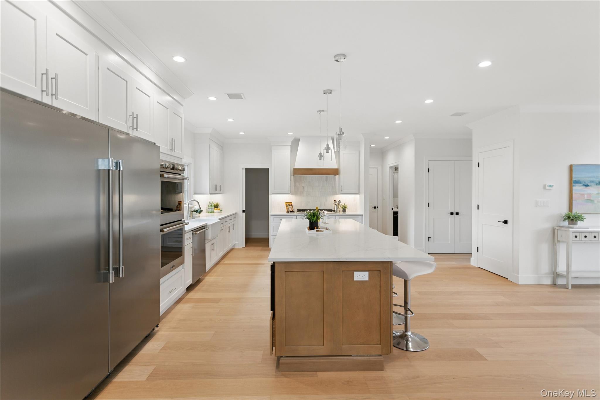 1438 Dewey Avenue — photo 15