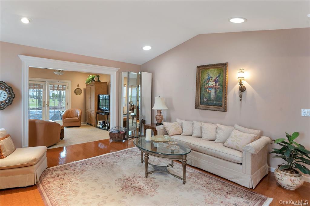 41 Madison Circle — photo 13