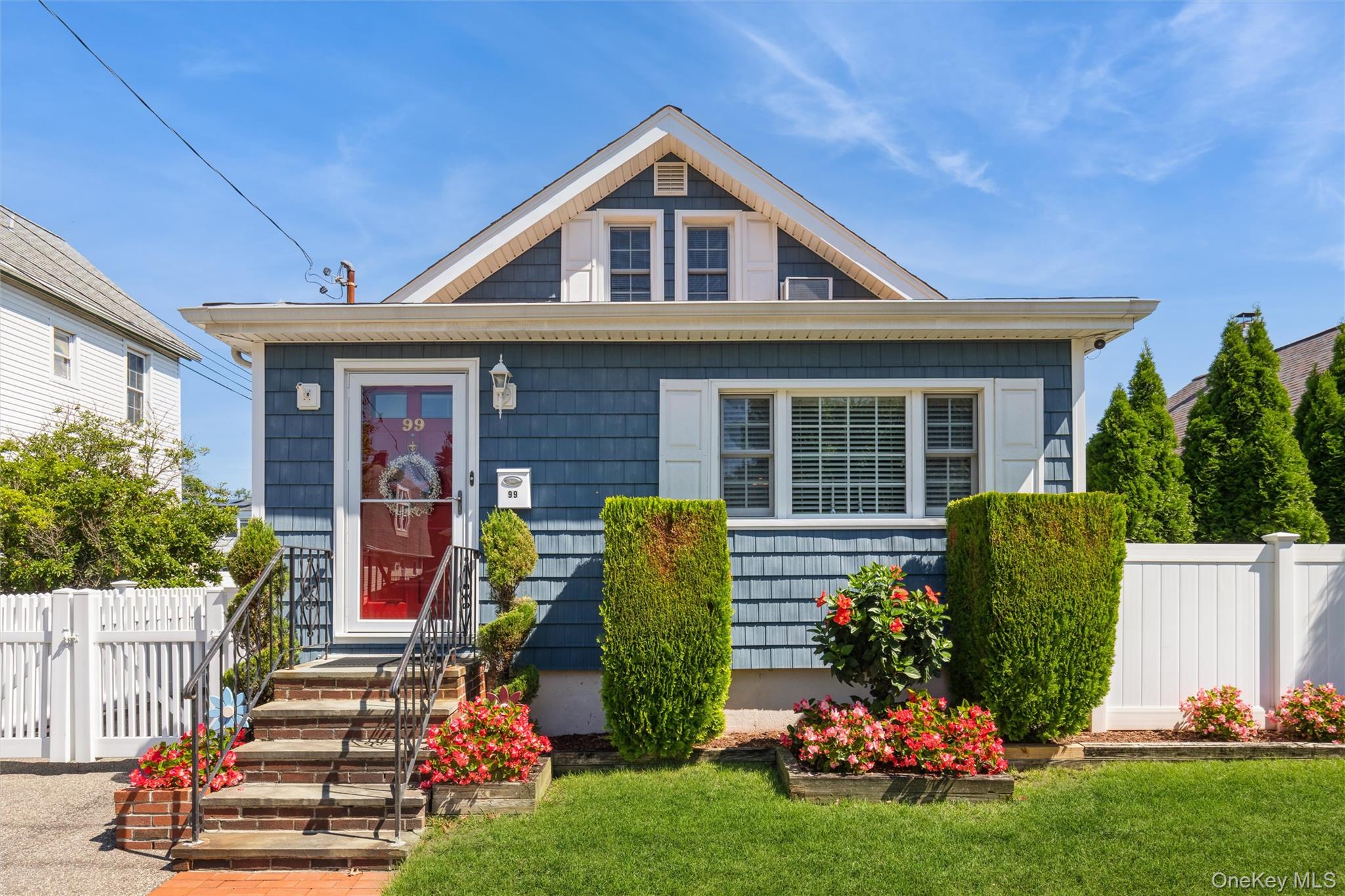 99 Barwick Street, Floral Park