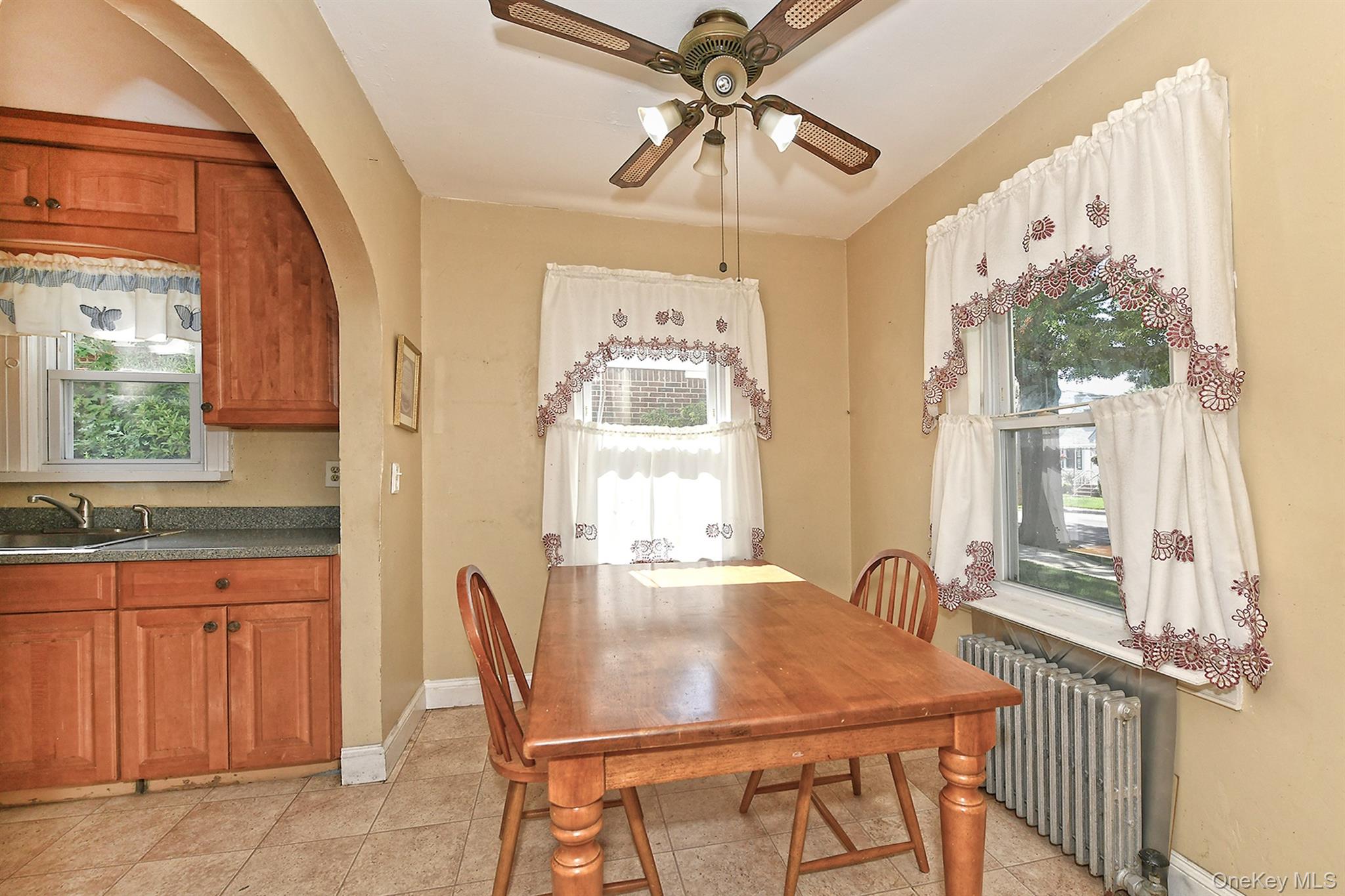 12 Hull Avenue — photo 11
